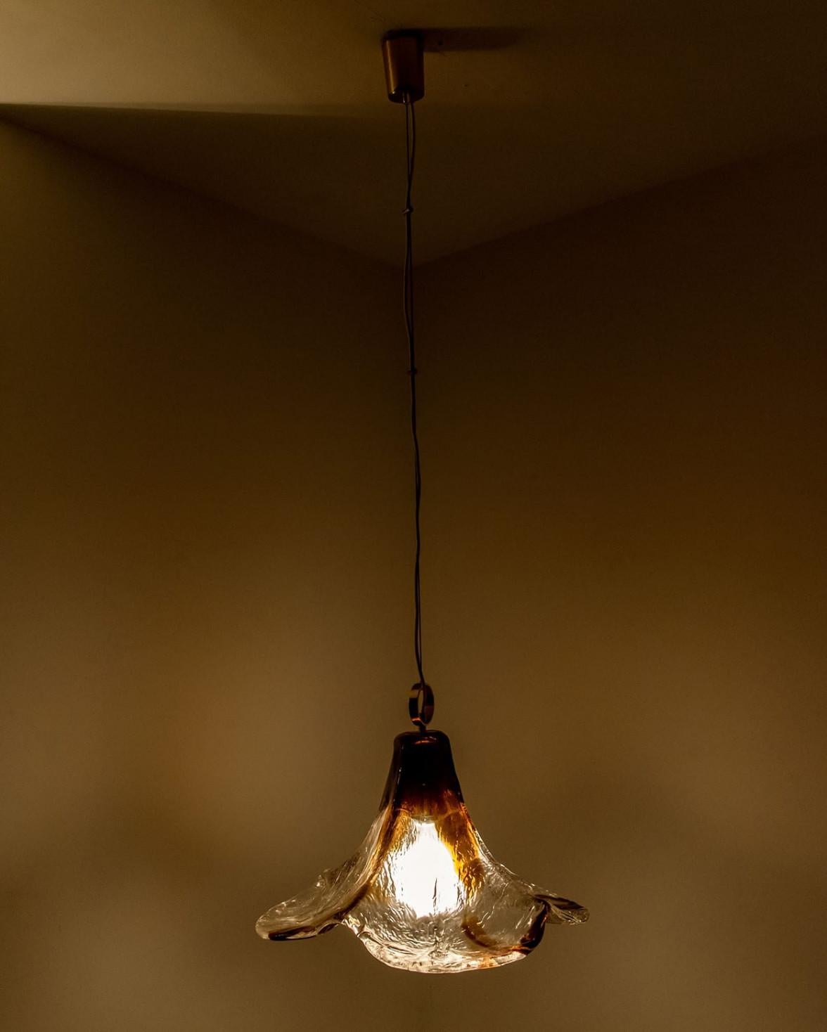 Grande lampadario a fiore marrone in vetro di Murano di Kalmar, Austria, 1970 in vendita 6