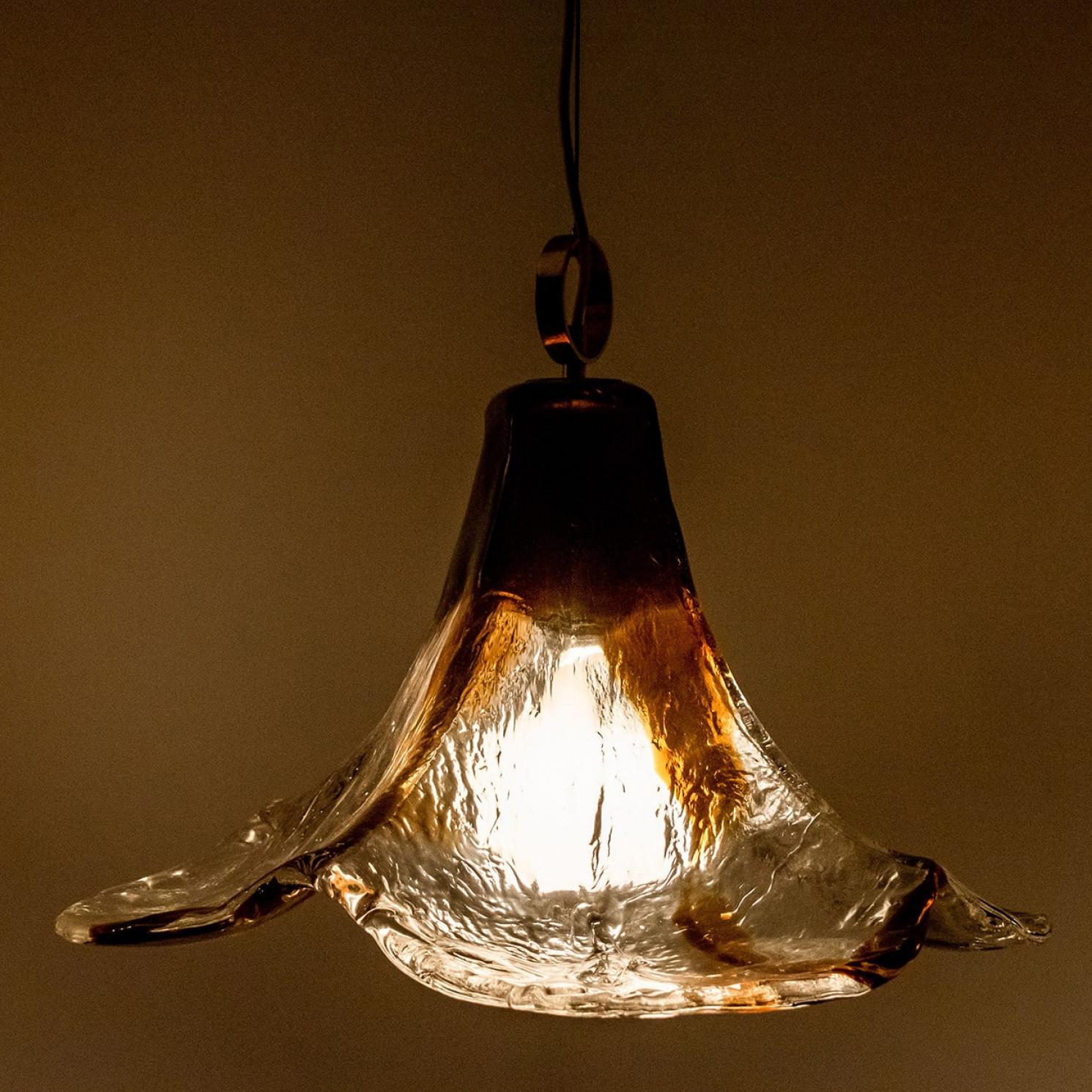 Grande lampadario a fiore marrone in vetro di Murano di Kalmar, Austria, 1970 in vendita 7
