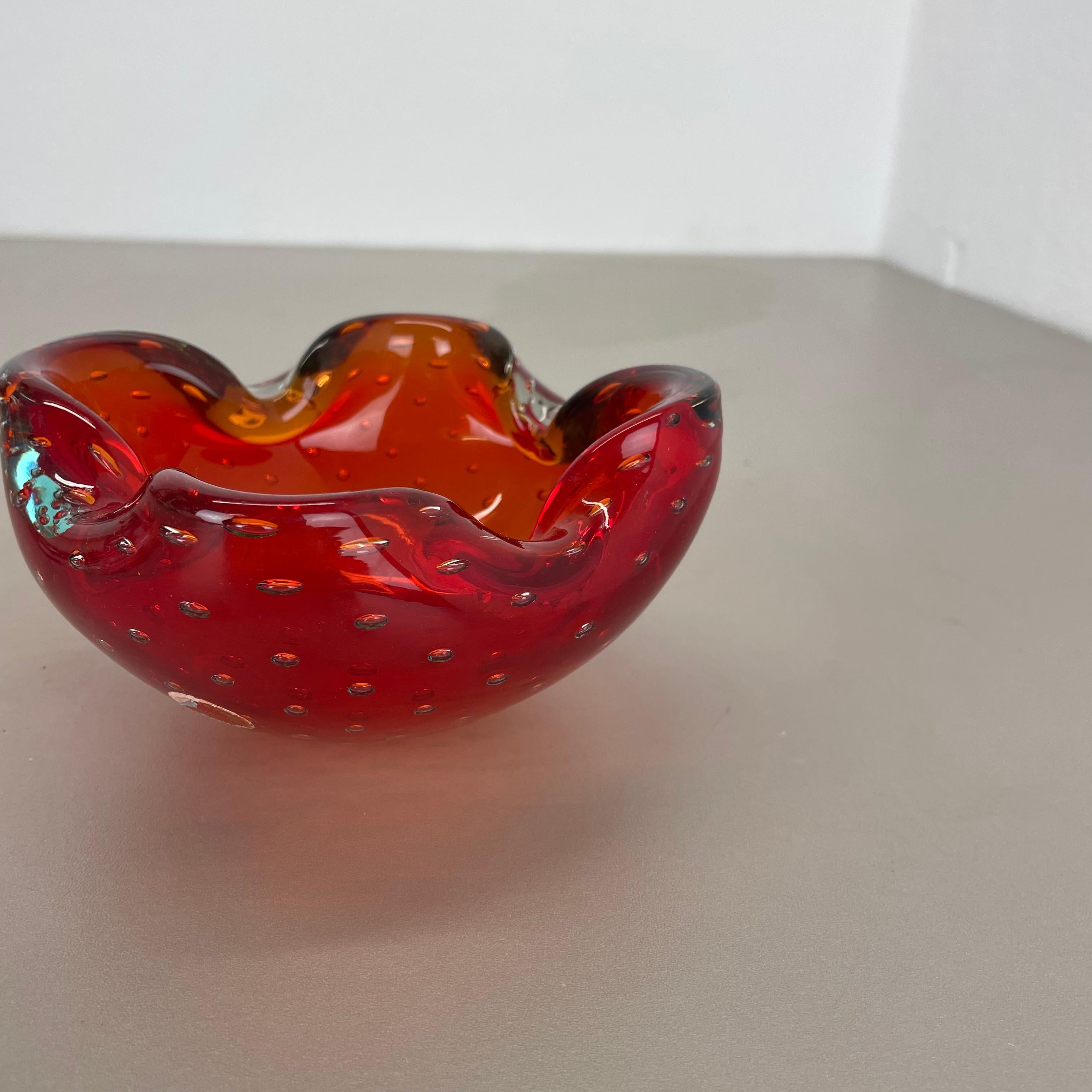 Large Murano Glass Bullicante red Bubble Bowl Element Shell Italy 1970 For Sale 8