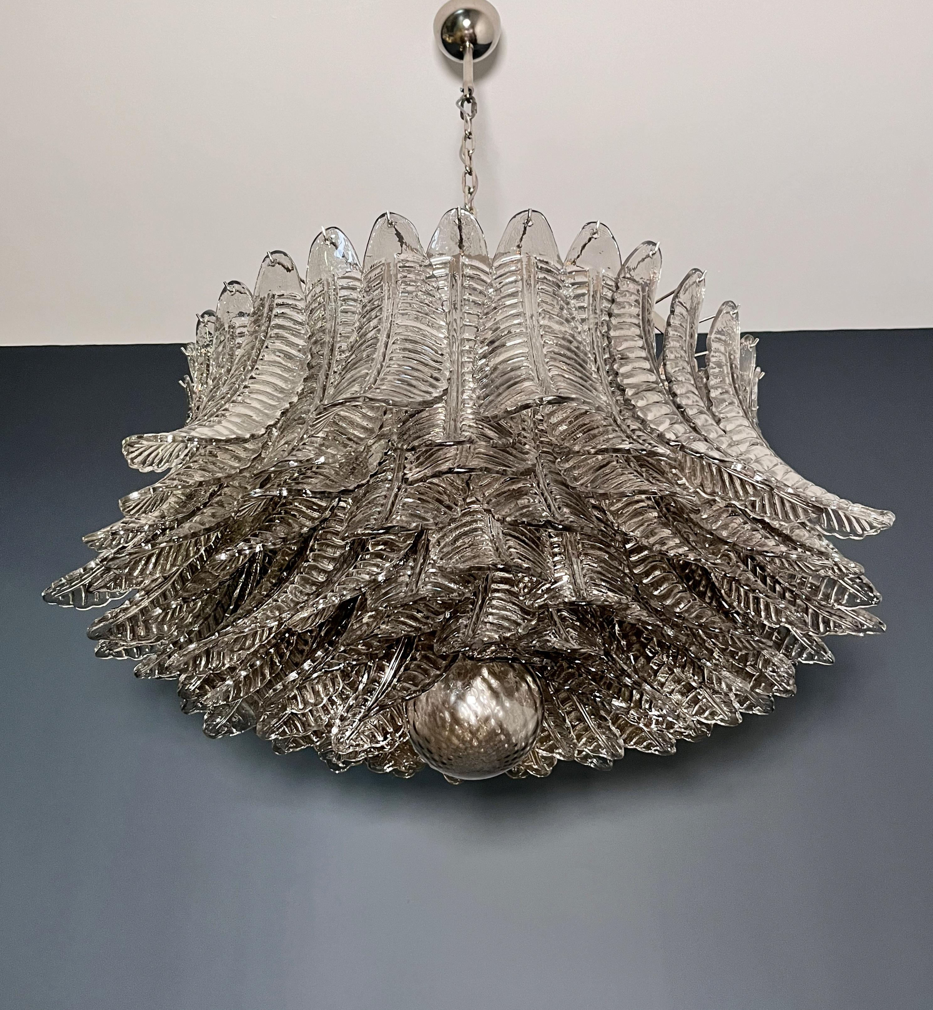 Gran araña de cristal de Murano -100 vidrios ahumados Felci 20th Century en venta