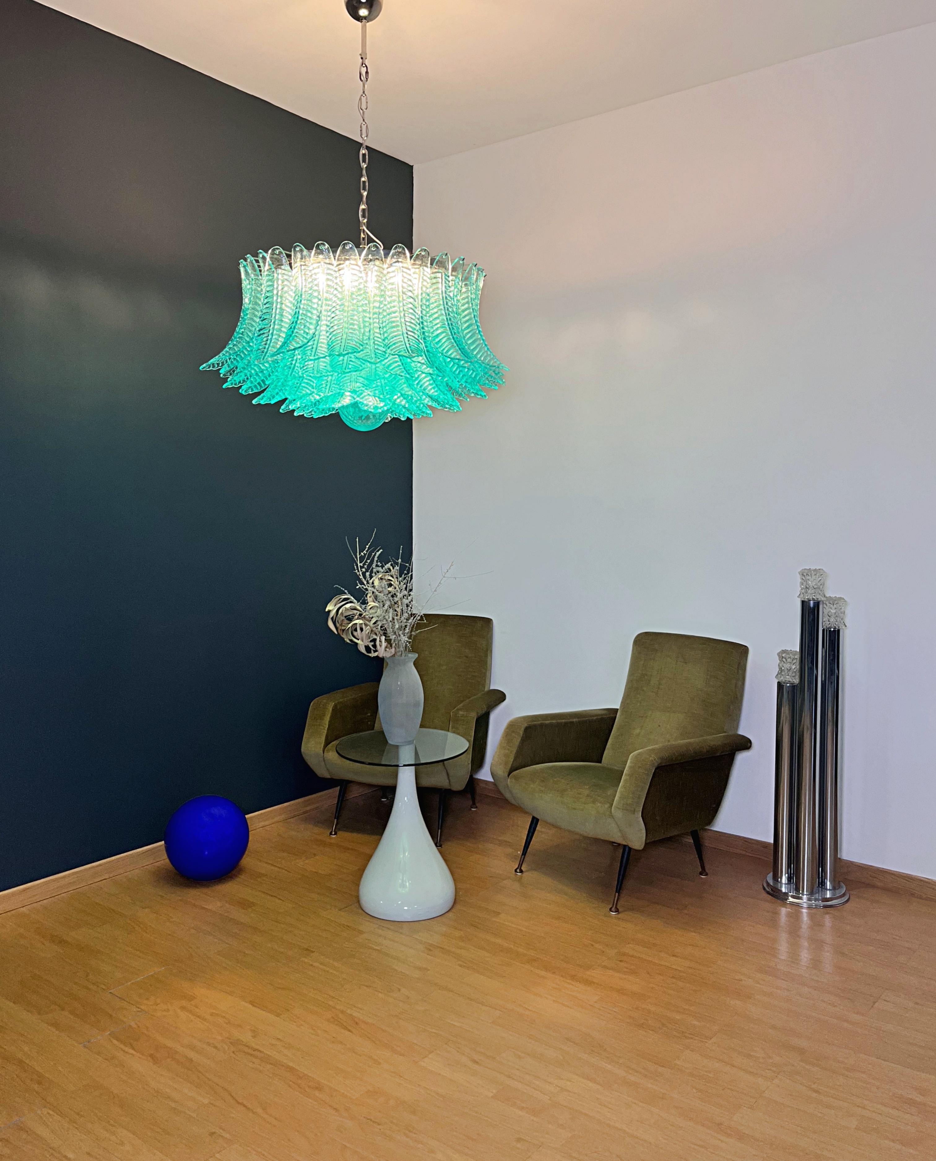 Large Murano glass Chandelier -100 turquoise Felci glasses For Sale 3