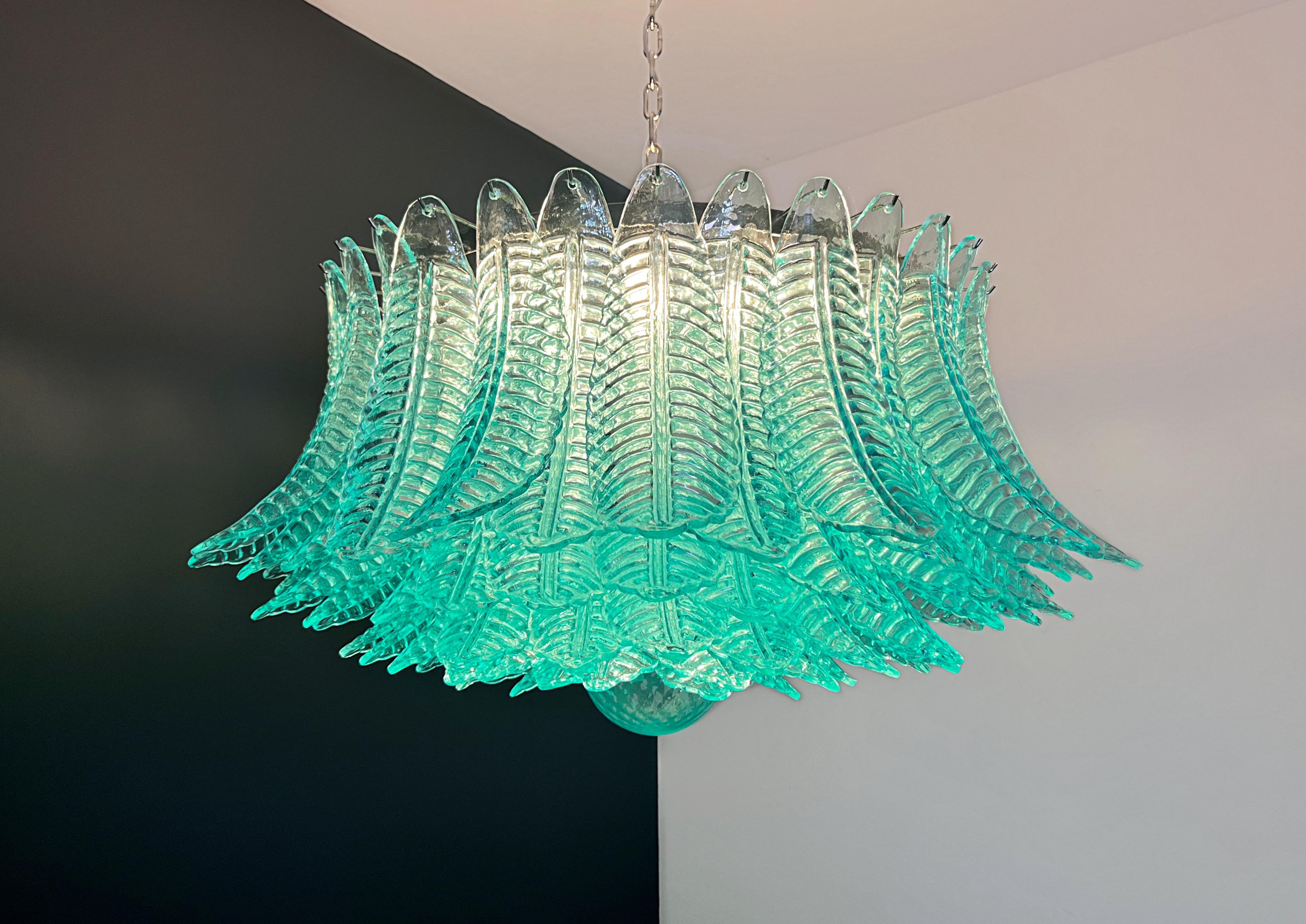 Large Murano glass Chandelier -100 turquoise Felci glasses For Sale 9