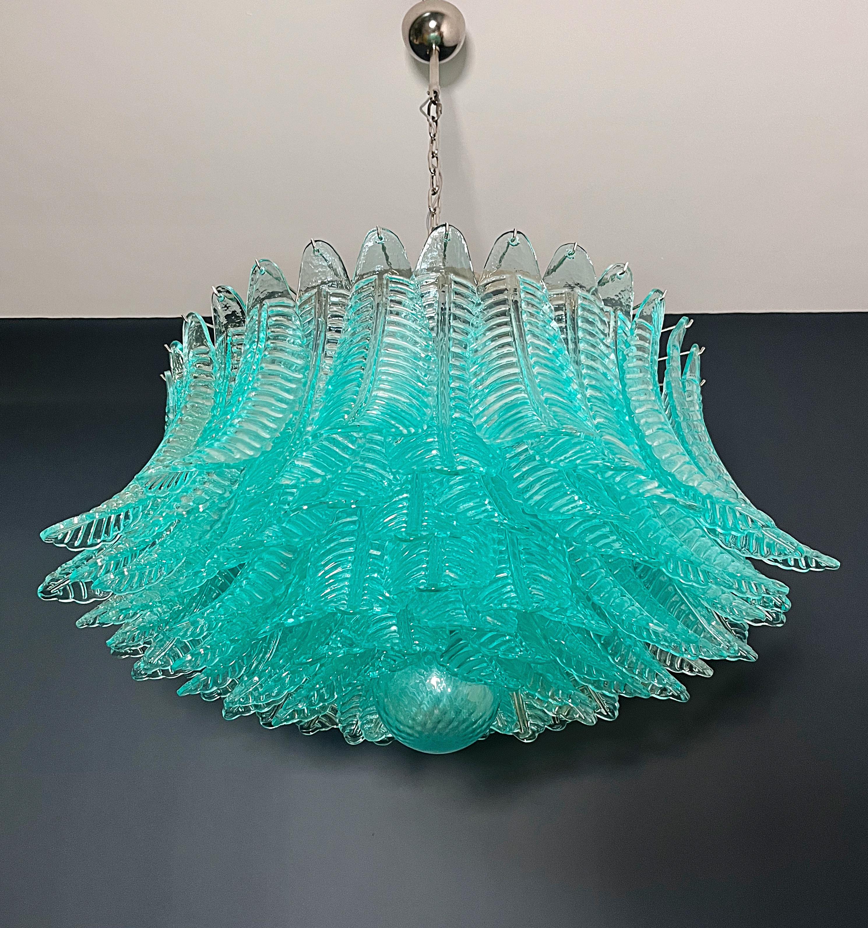 Large Murano glass Chandelier -100 turquoise Felci glasses For Sale 1