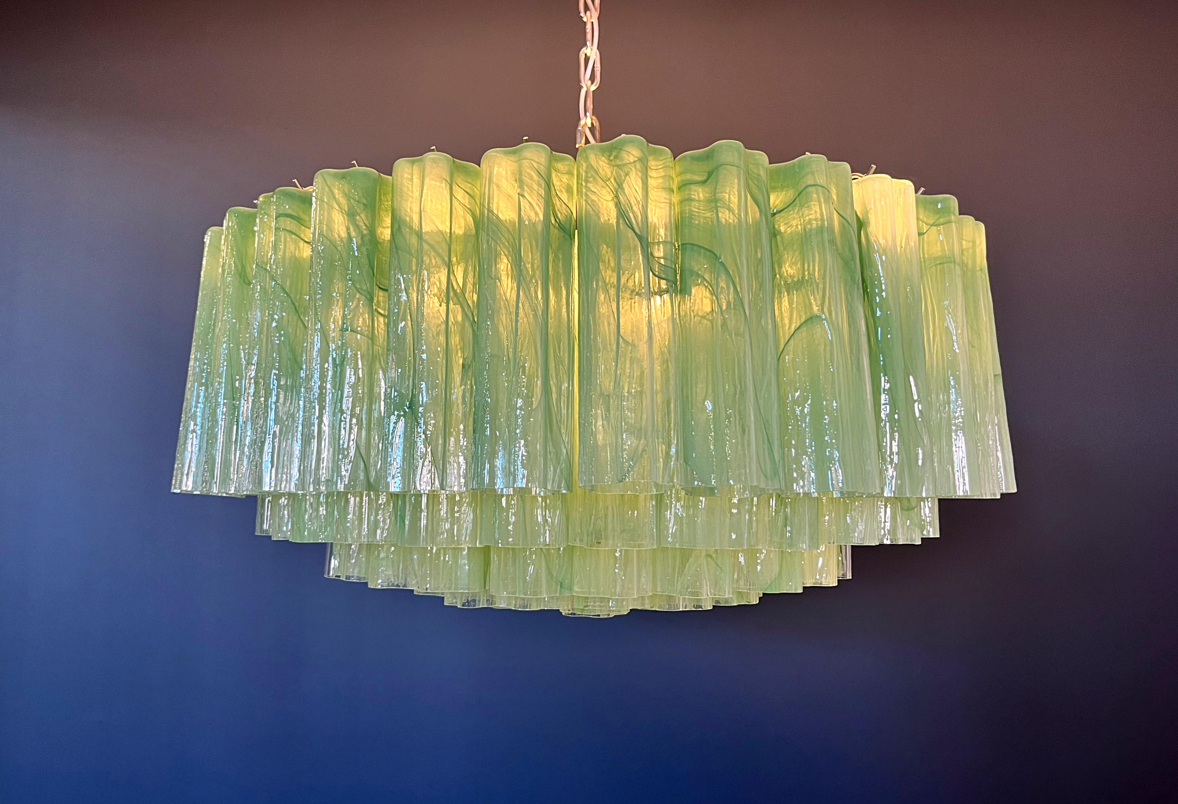 Large Murano glass Chandelier -101 green alabaster glass tube in vendita 6