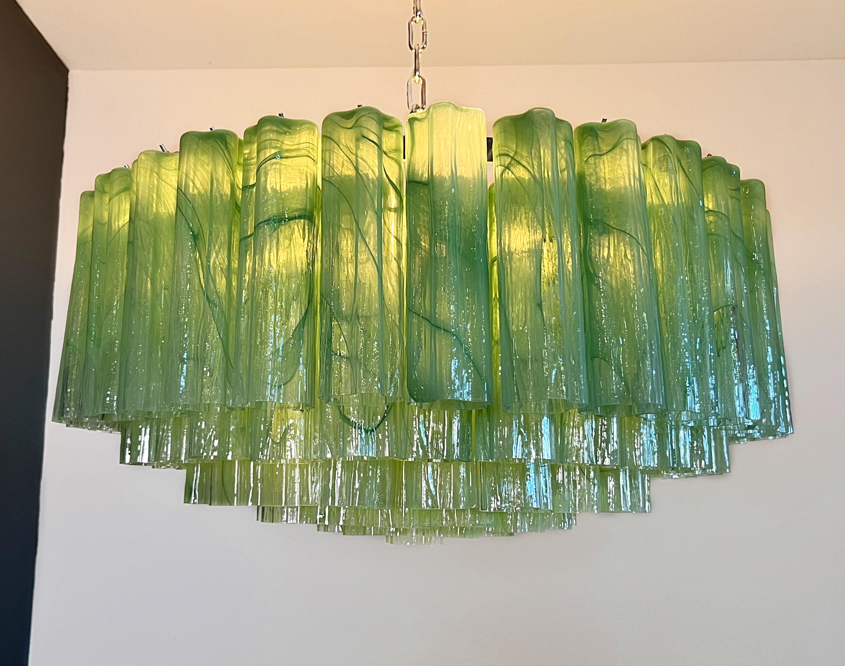 Large Murano glass Chandelier -101 green alabaster glass tube in vendita 9