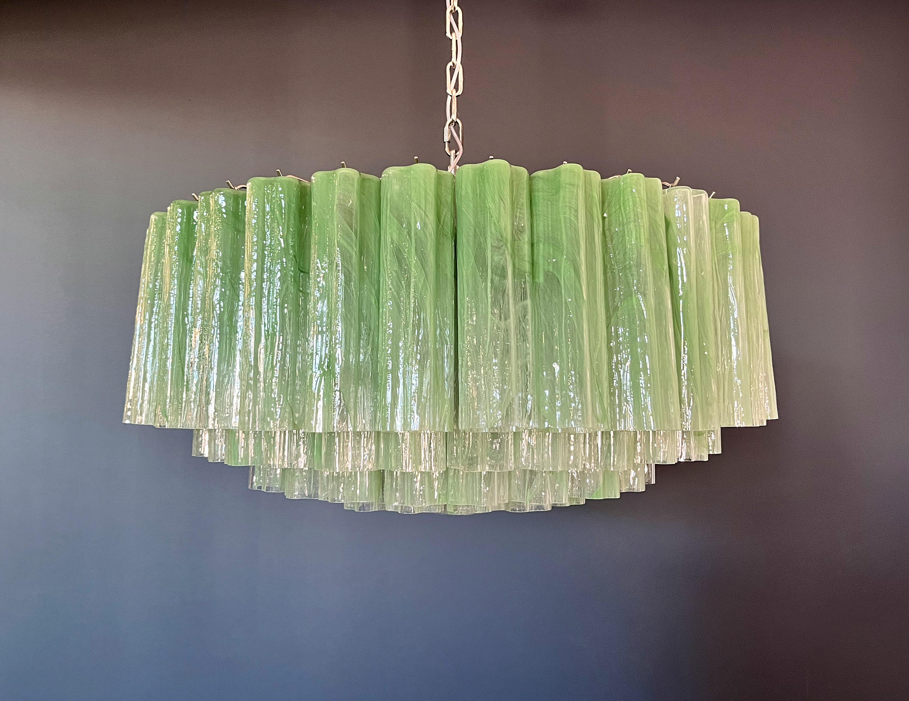 Galvanizzato Large Murano glass Chandelier -101 green alabaster glass tube in vendita
