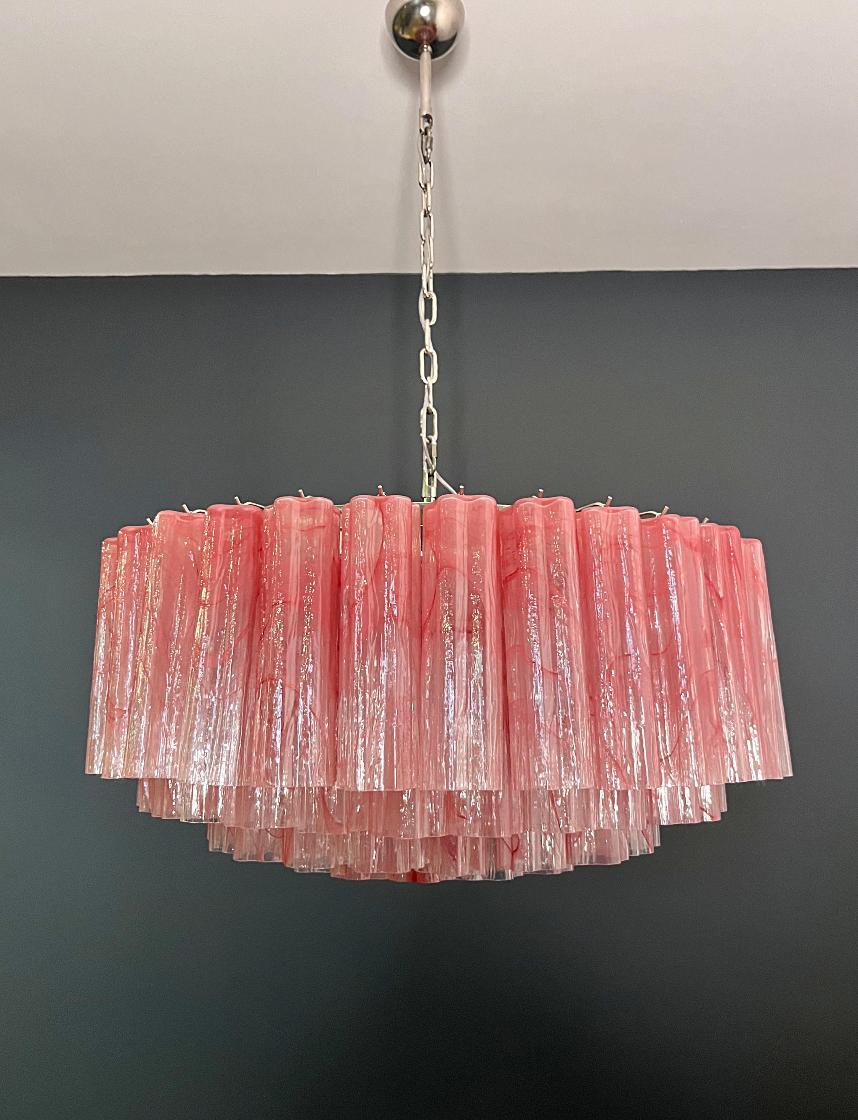Galvanisé Grand lustre en verre de Murano -101 tube de verre albâtre rose