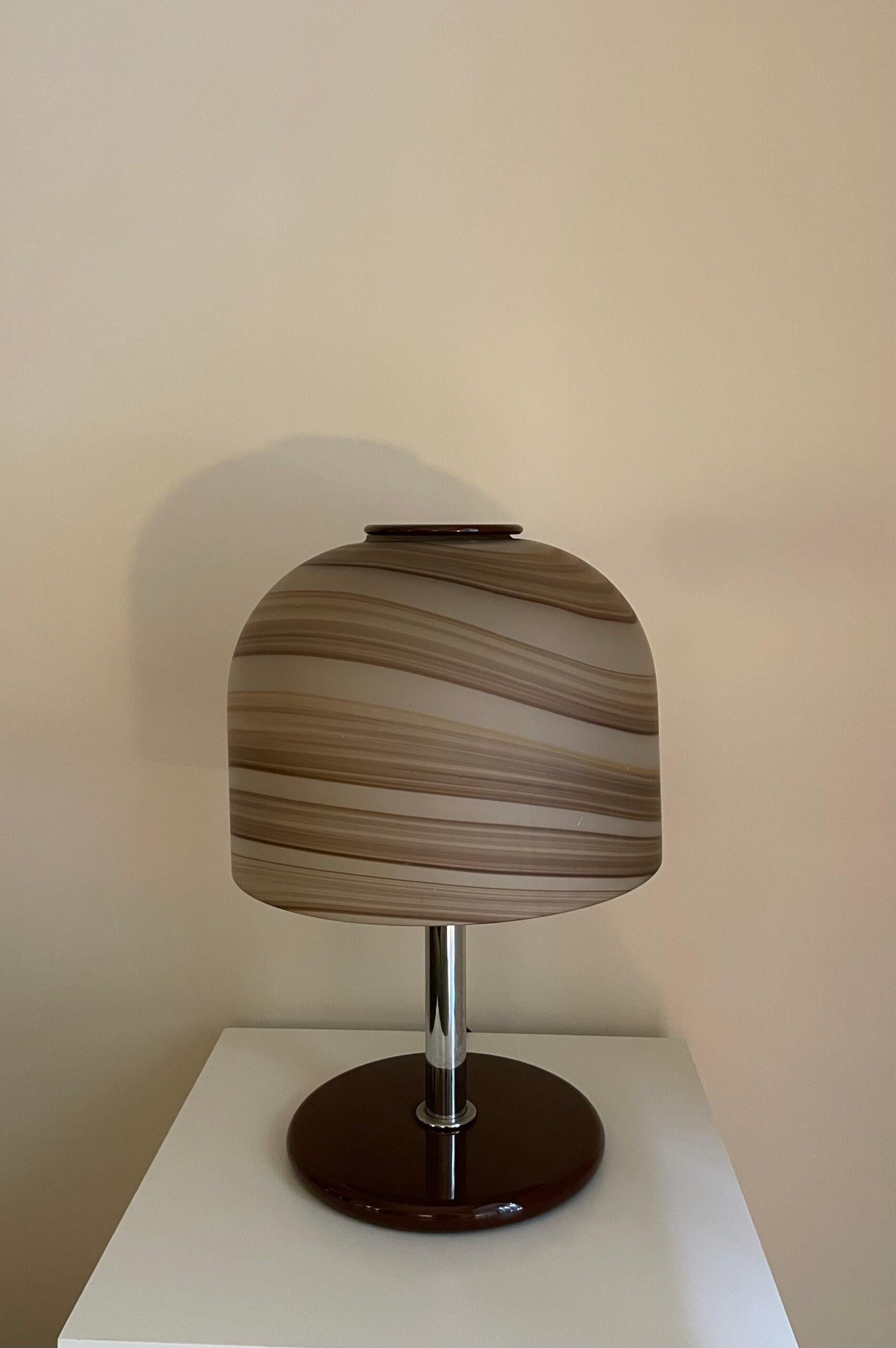 Italiano Grande lampadario in vetro di Murano in vendita