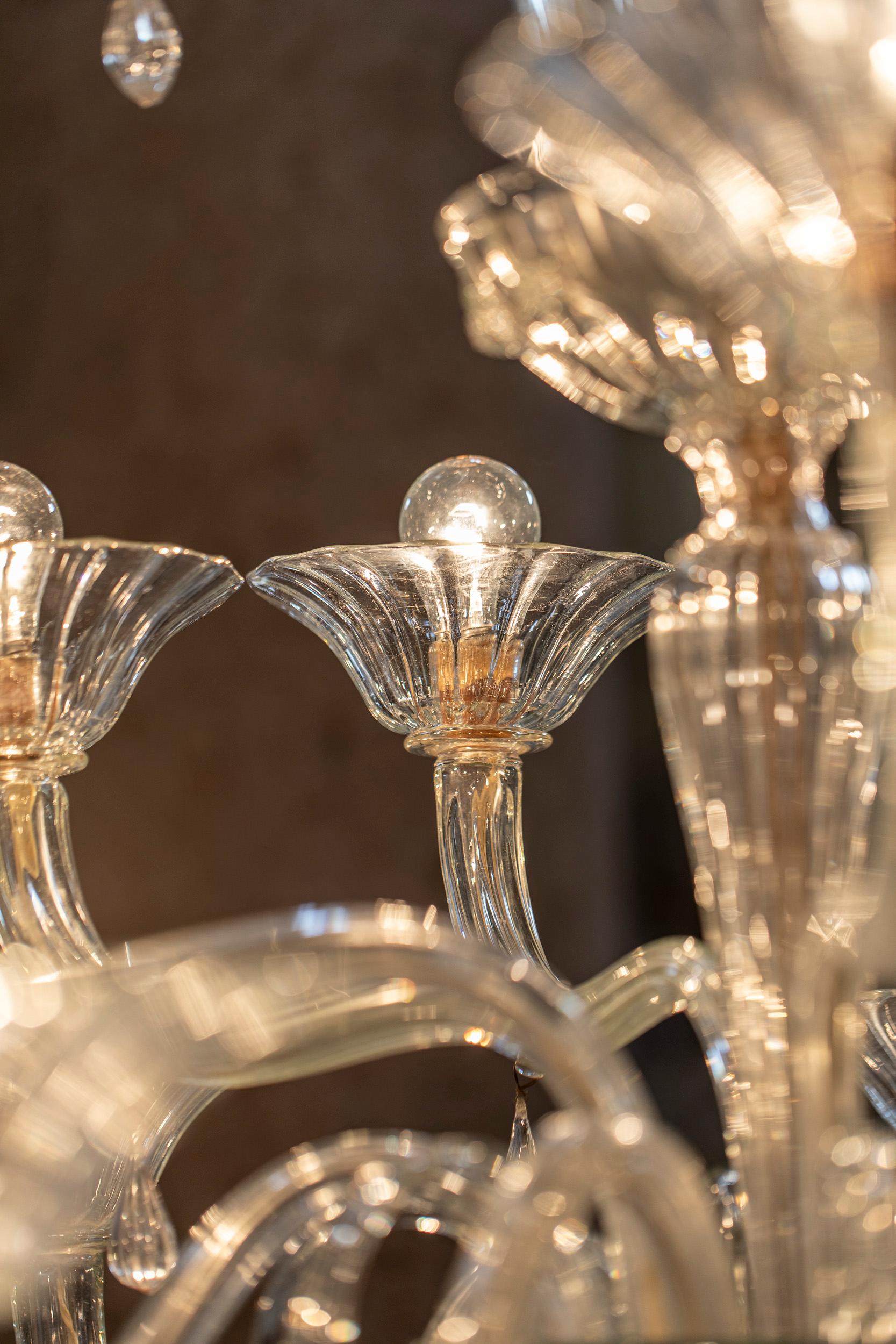 Large Murano Glass Chandelier In Excellent Condition In Piacenza, Italy