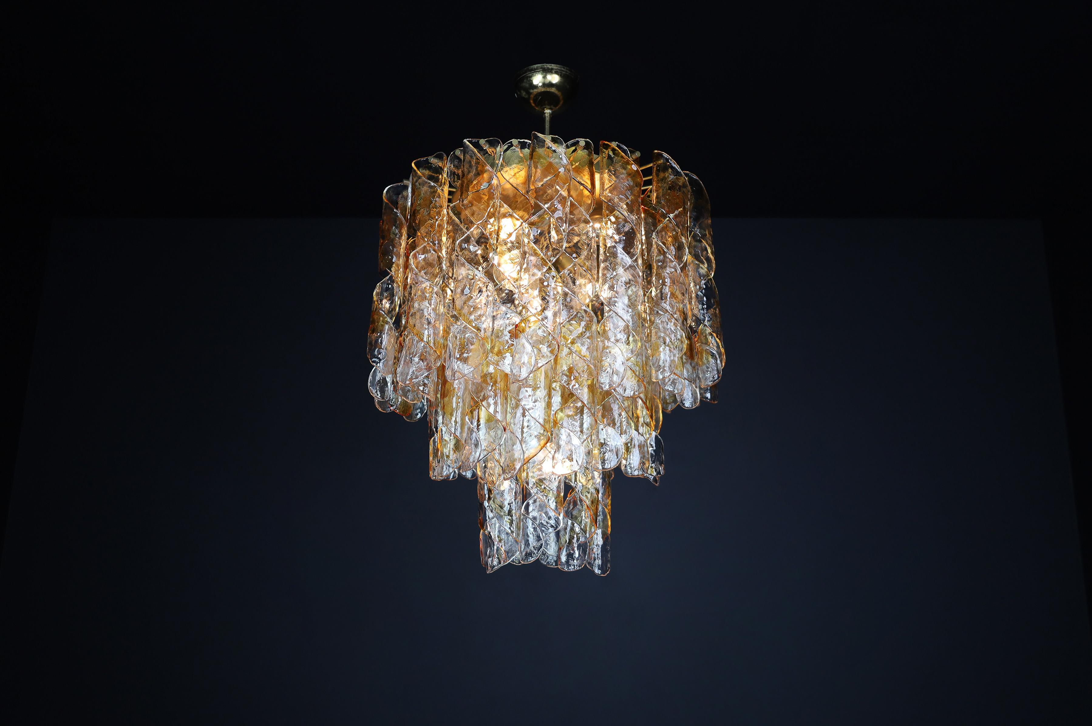 Grand lustre en verre de Murano, ambre et gouttes spiralées transparentes, Italie, années 1960 en vente 2