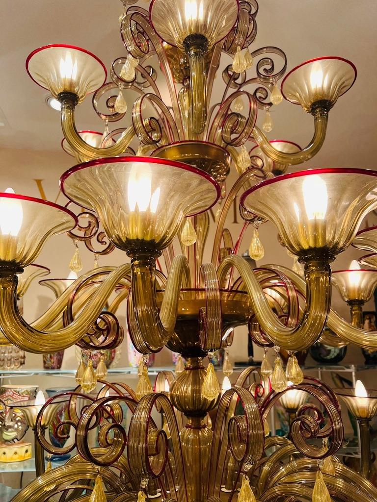 Art Deco Large Murano glass chandelier Venini amber and rubi circa 1930 For Sale