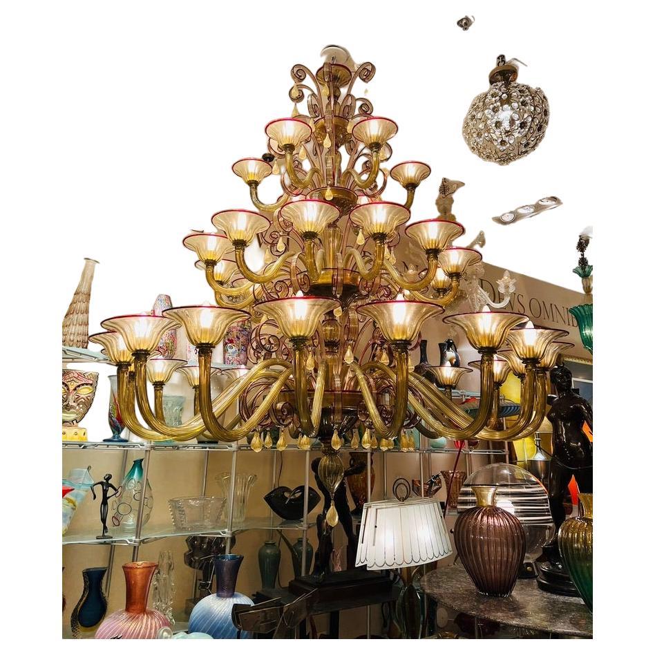 Incredible and large Murano glass chandelier Venini circa 1930 amber, gold and rubi.