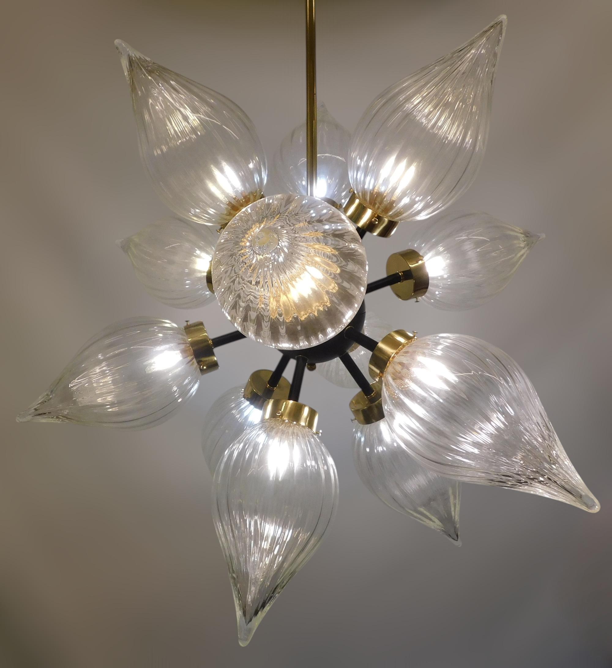 Large Murano Glass Drop Sputnik Chandelier In Excellent Condition For Sale In Los Angeles, CA