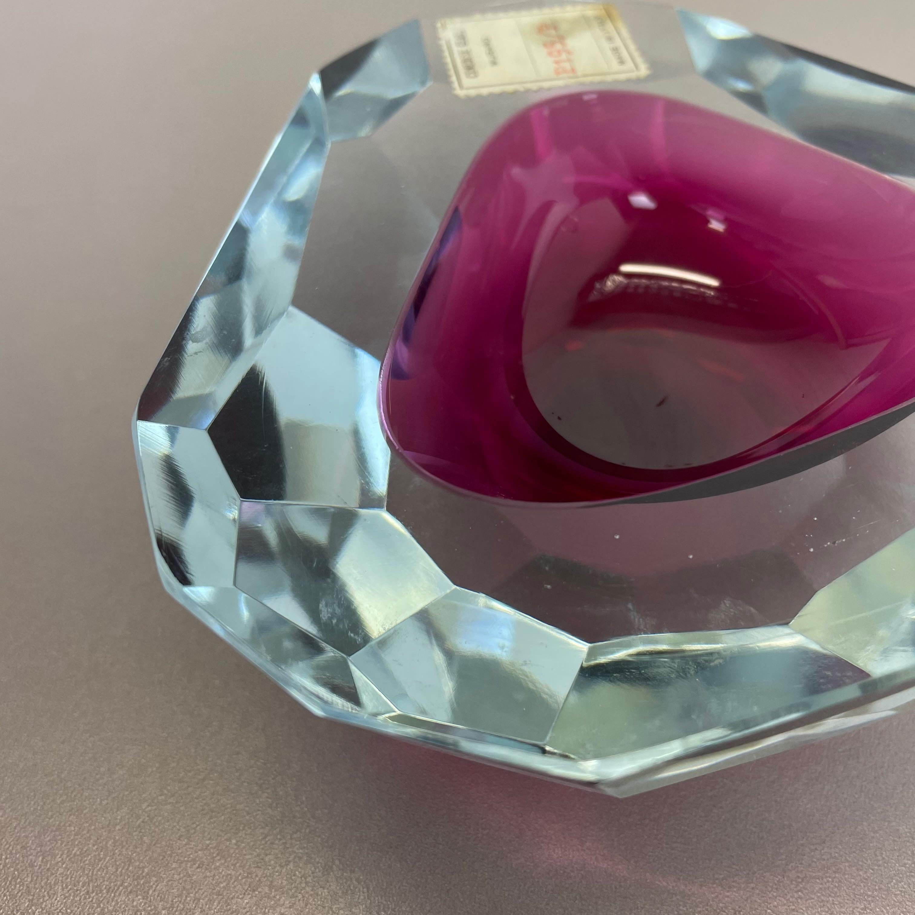 Large Murano Glass Faceted Sommerso Bowl Ashtray by Cenedese, Murano Italy 1970s 4