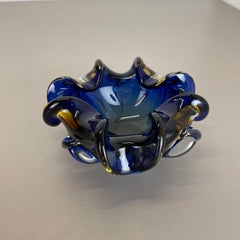 Large Murano Glass "Floral" Bowl Element Shell Ashtray Murano, Italy, 1970s