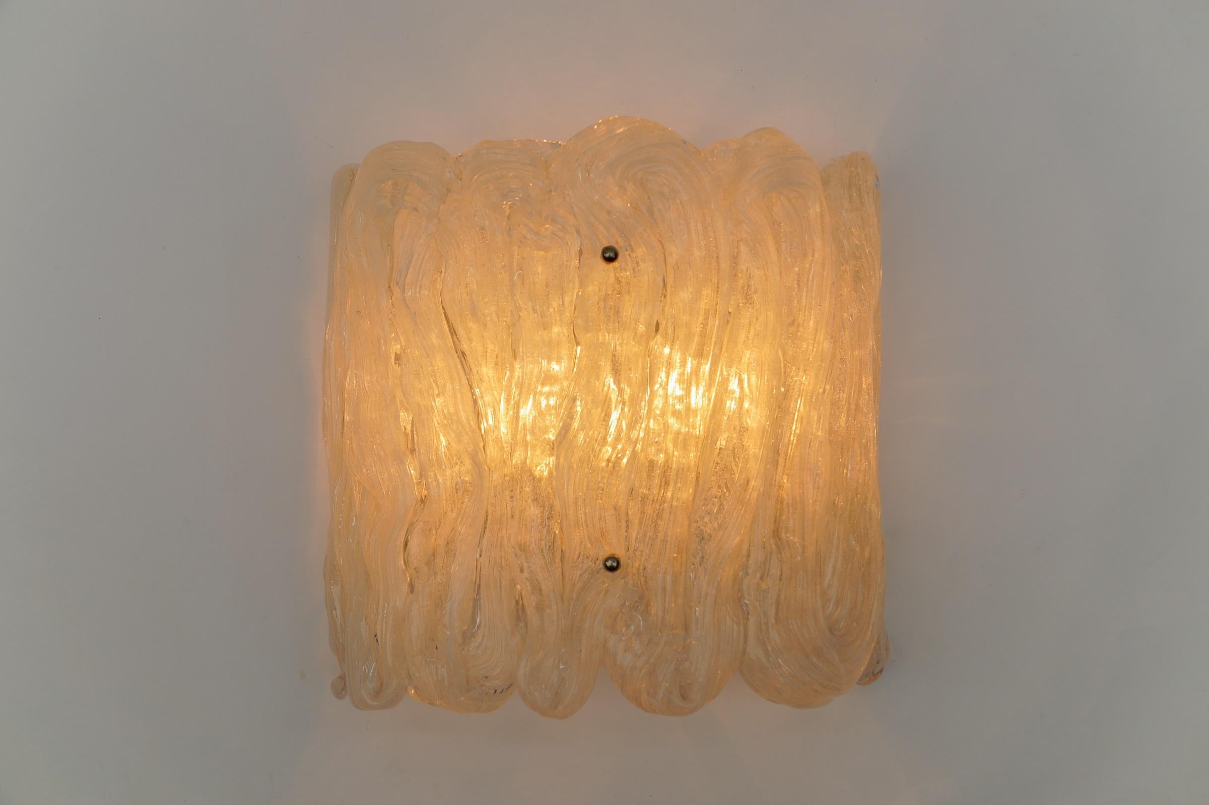 Austrian Large Murano Glass Wall Lamp J.T. Kalmar, 1960s For Sale