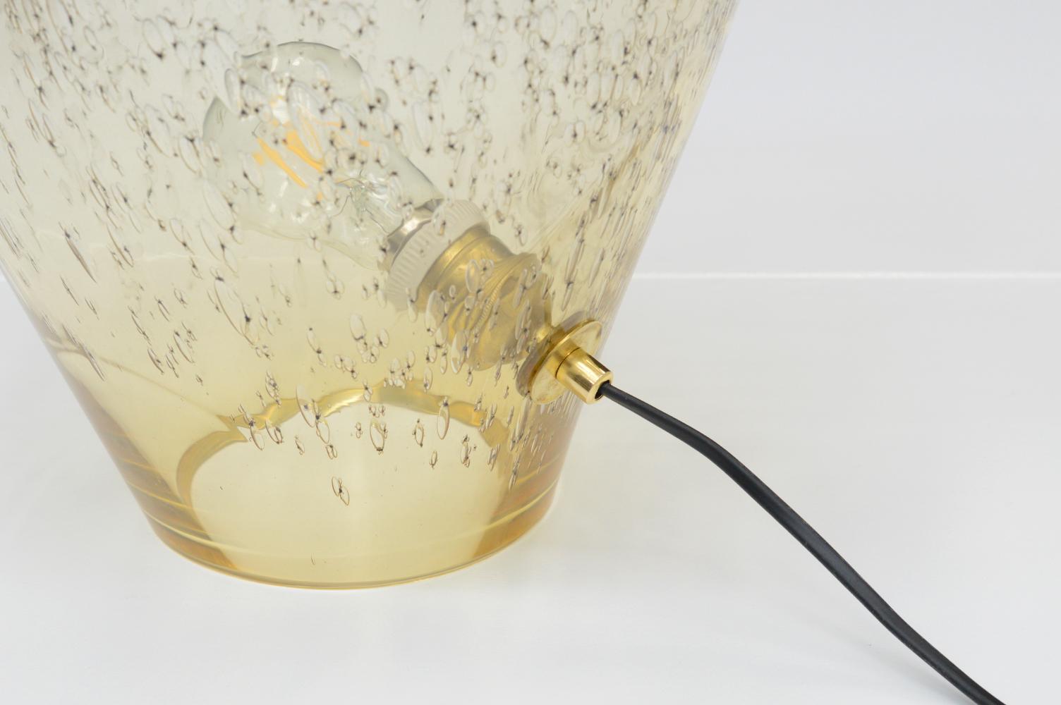 Murano Glass Large Murano glass free-form table lamp from La Murrina, Italy 70s. For Sale