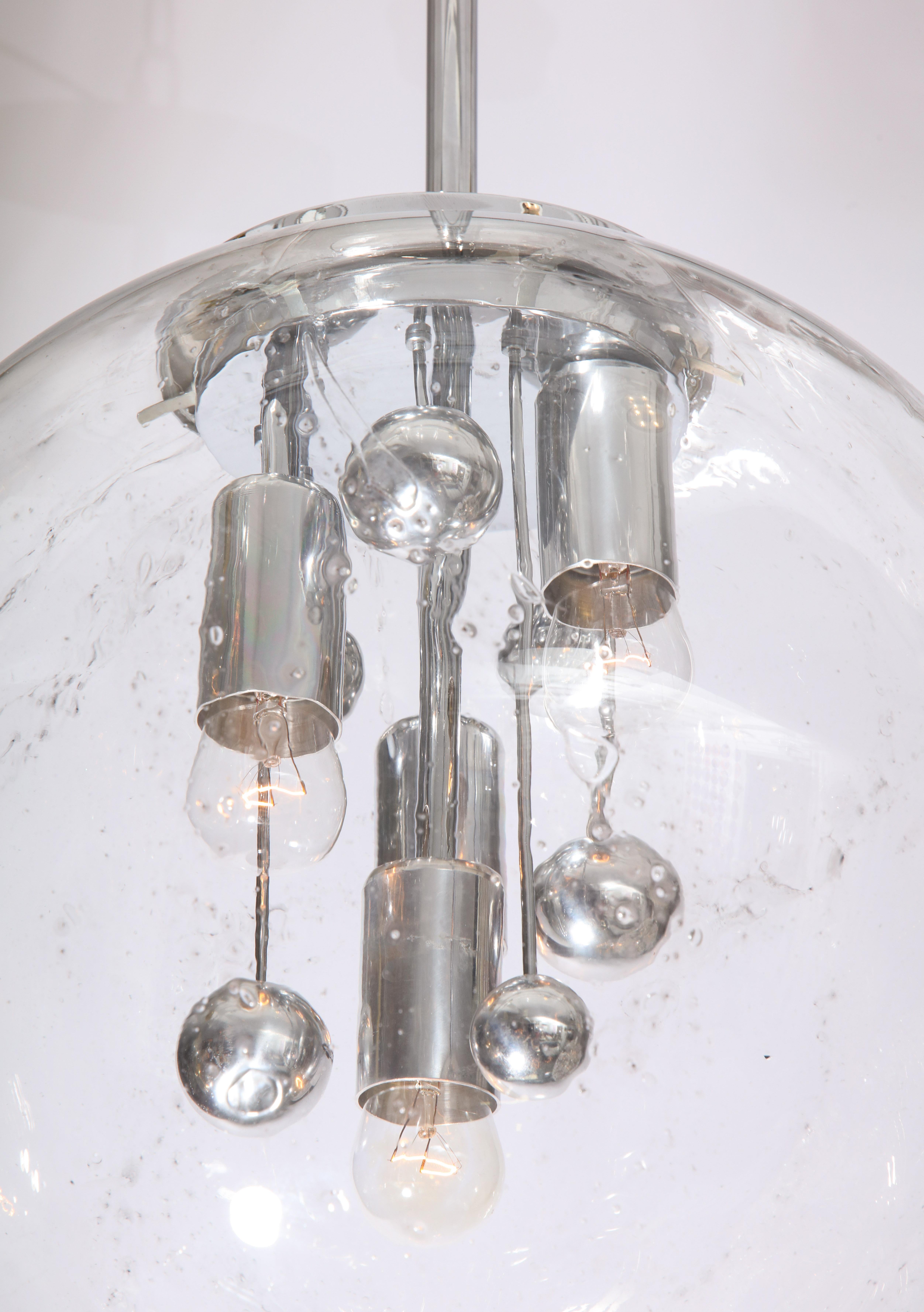 Fin du 20e siècle Grand pendentif en verre de Murano en forme de globe Sputnik en vente
