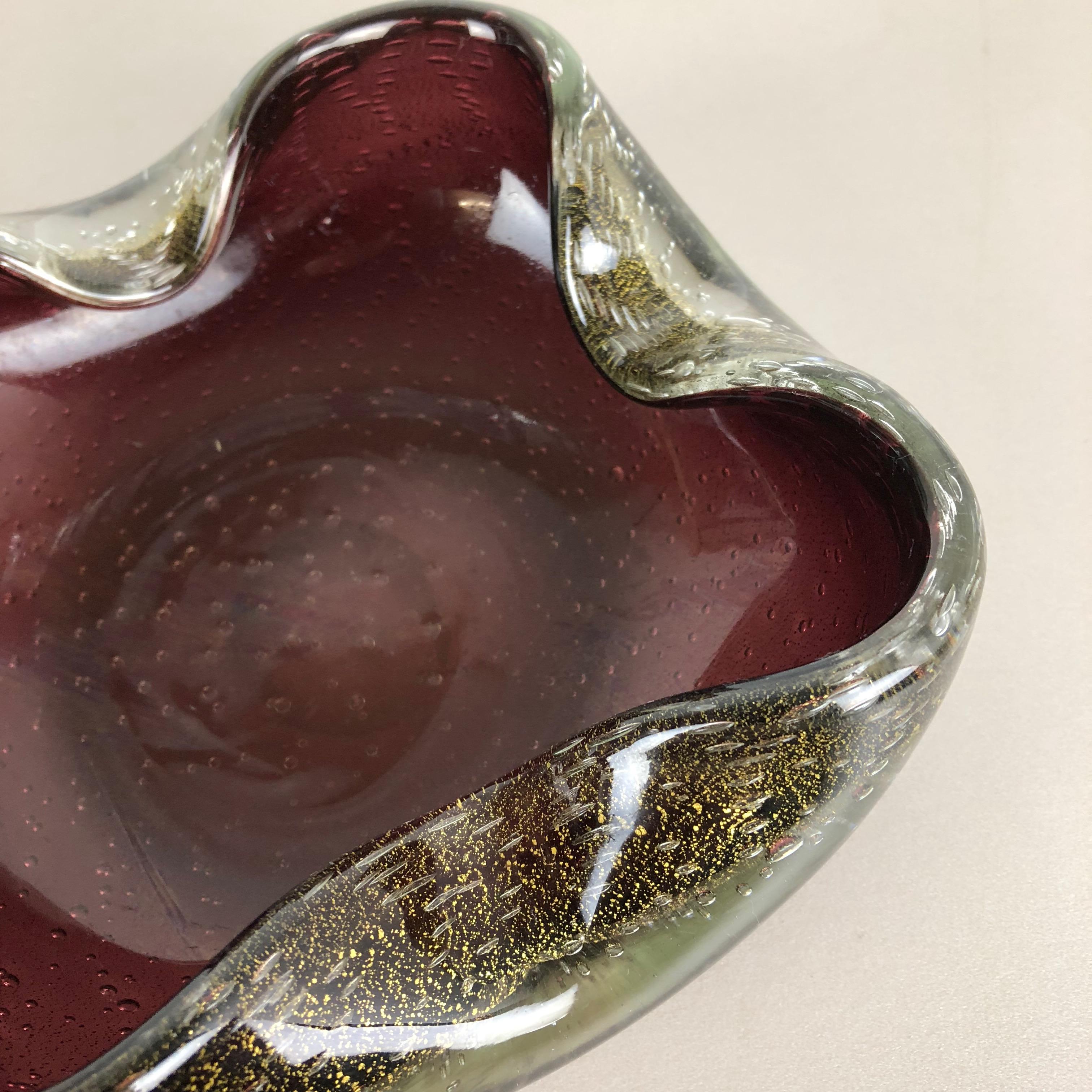 Großer Schalen-Element-Muschel-Aschenbecher aus Murano-Glas 
