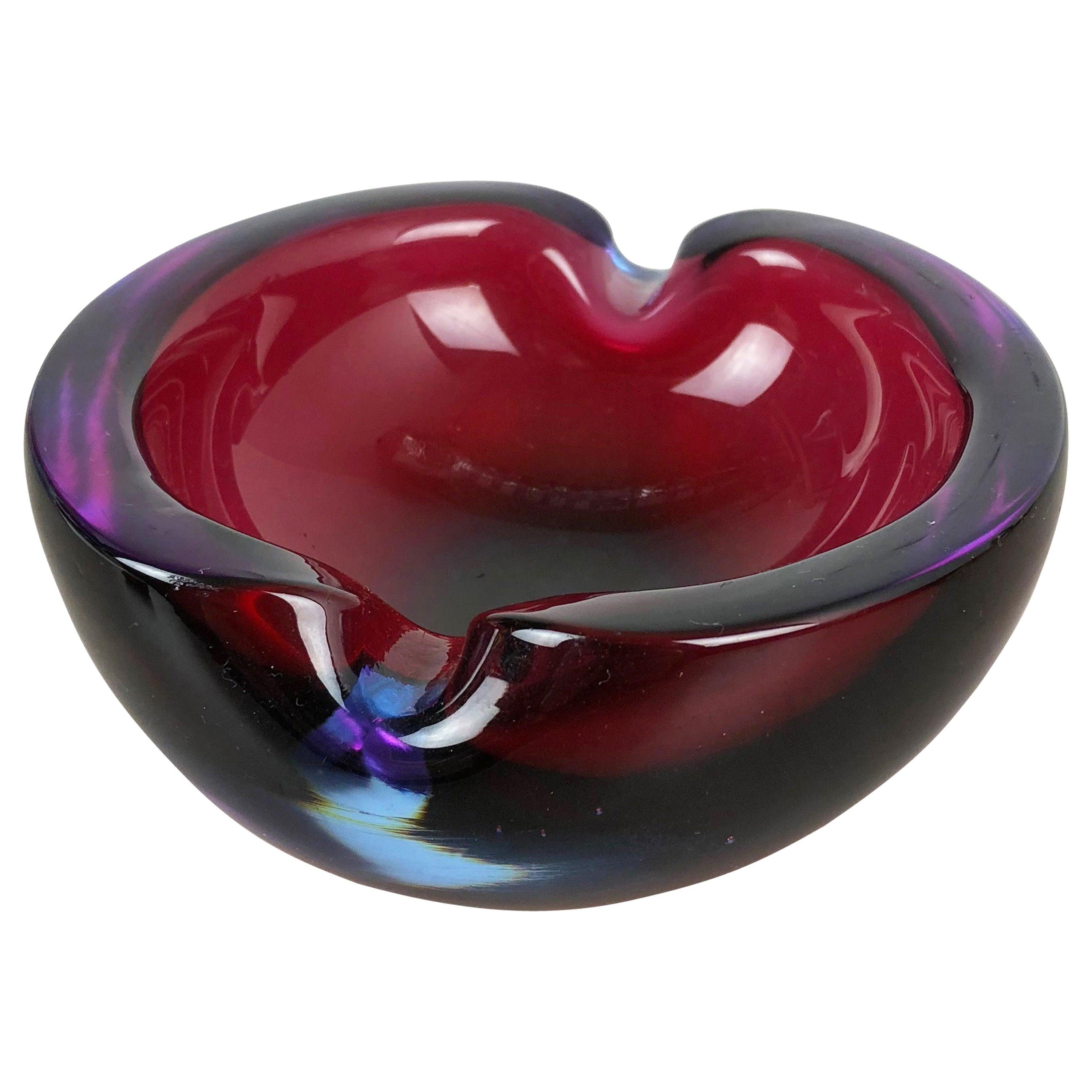 Large Murano Glass "Multi-Color" Bowl Element Shell Ashtray Murano, Italy, 1970s For Sale