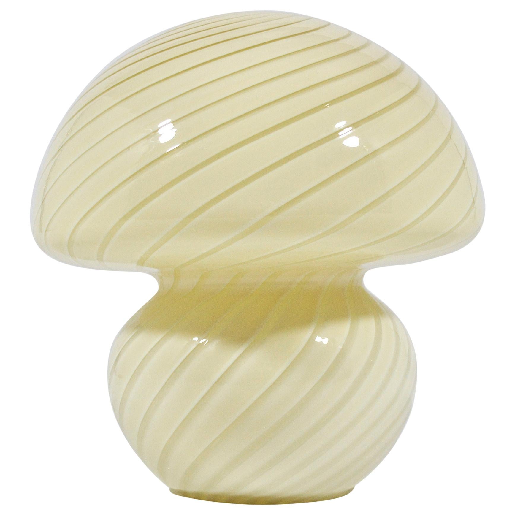 Vetri Murano Glass Mushroom Shaped Spiral Table Lamp