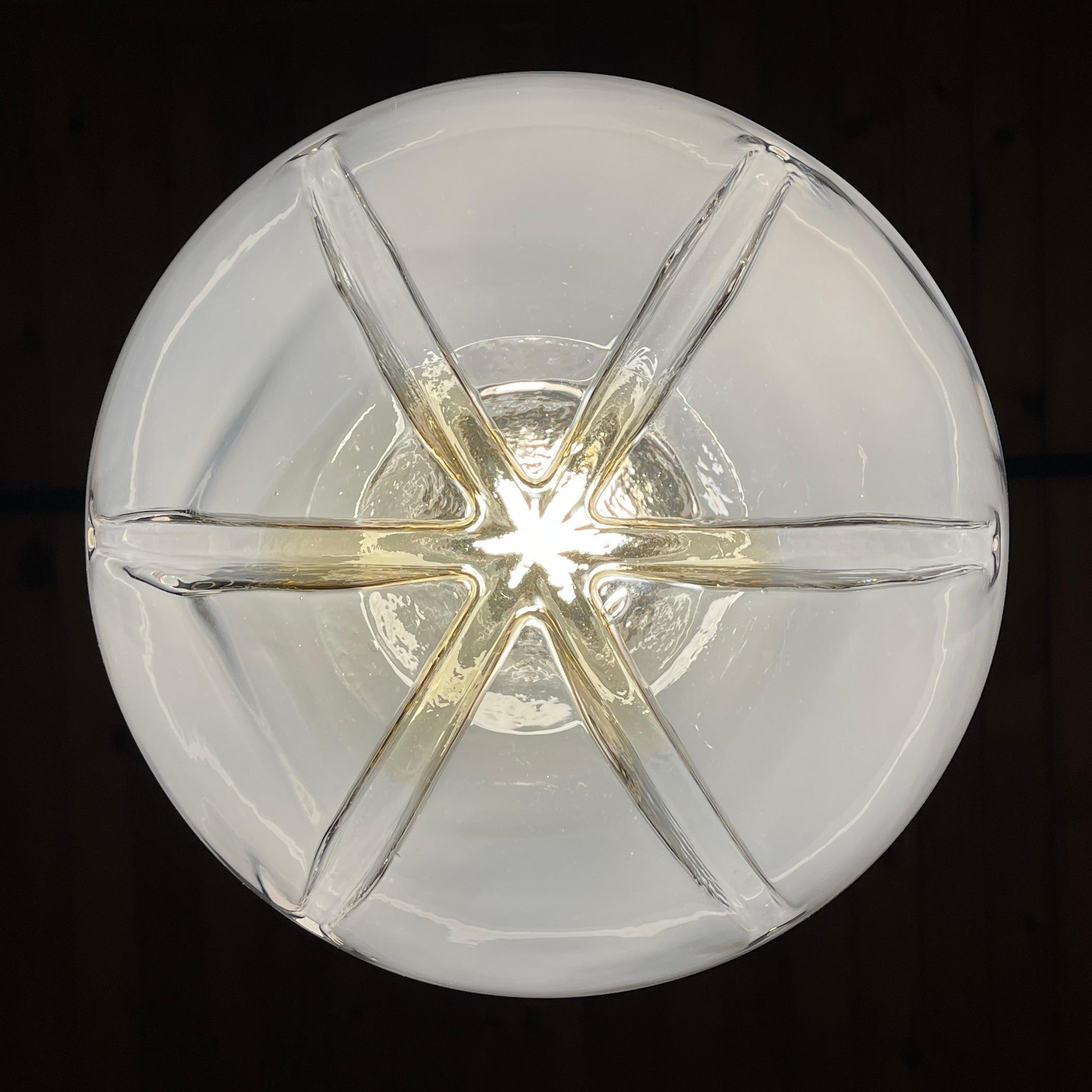 Mid-Century Modern Grande lampe suspendue en verre Murano par Mazzega Murano Italie 1960s  en vente