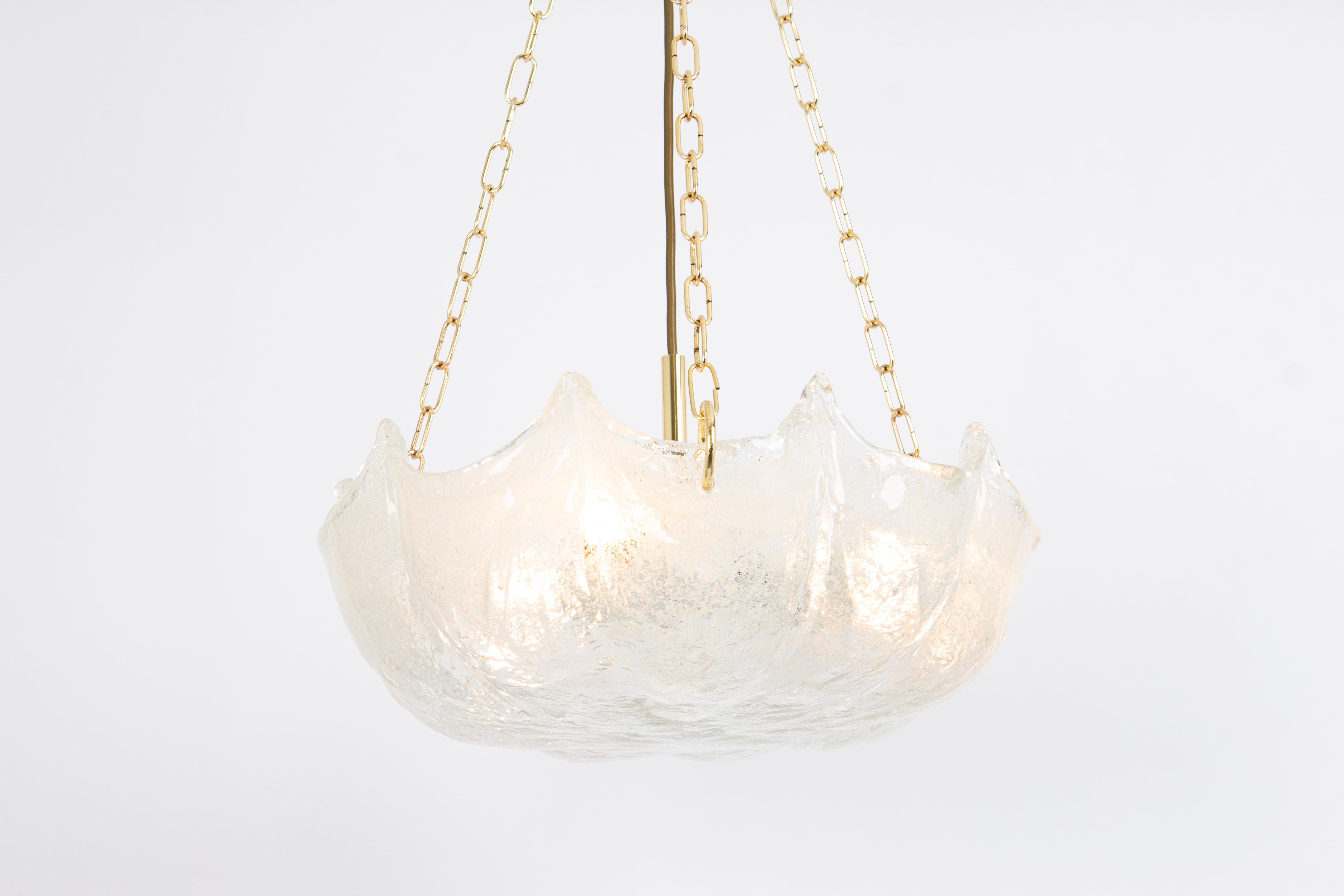 Fine XX secolo Grande lampada a sospensione in vetro di Murano, Kaiser, Germania, anni '70 in vendita