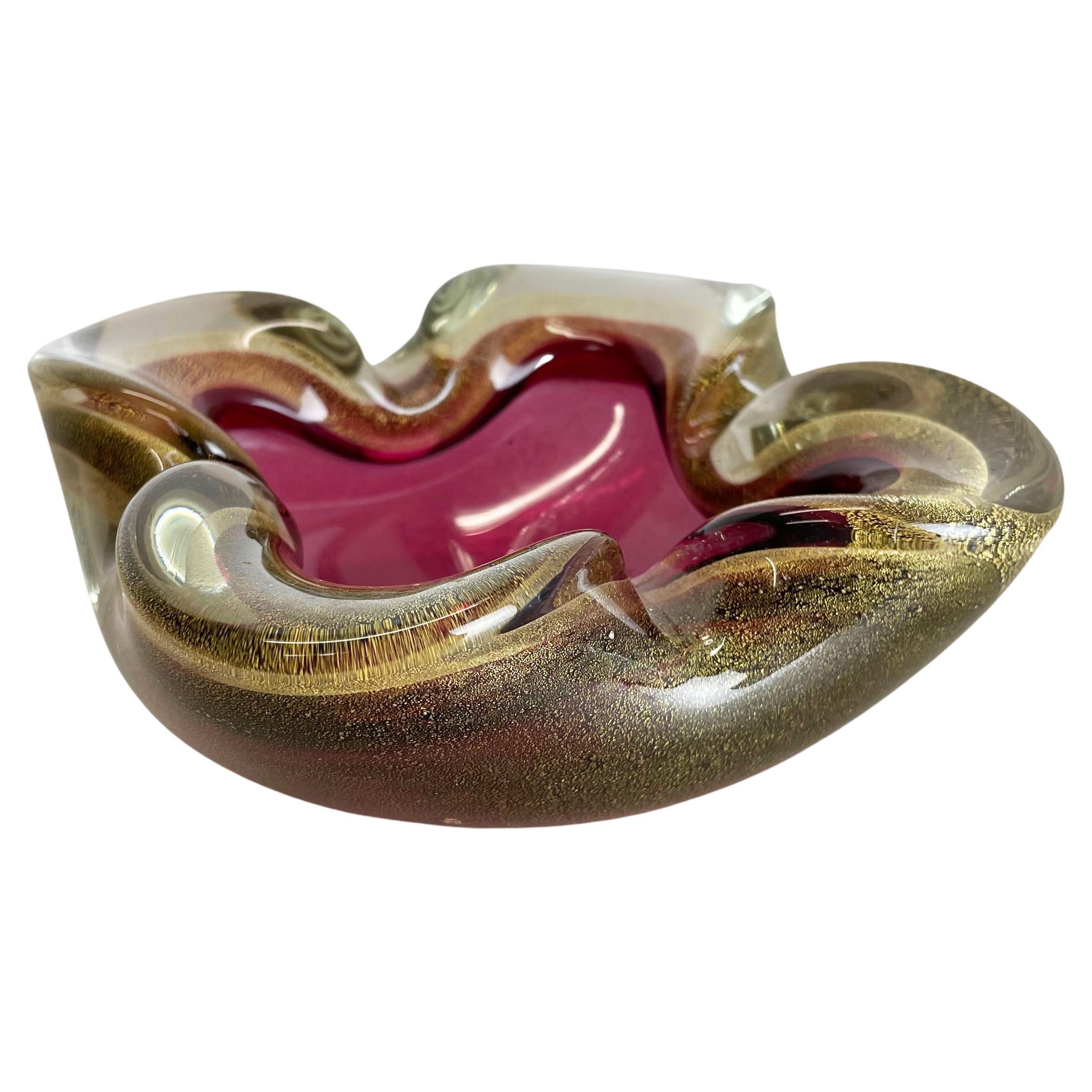 Large Murano Glass "Pink Gold" Bowl Element Shell Ashtray Murano, Italy, 1970s For Sale