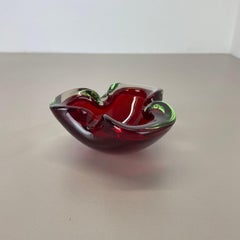 Large Murano Glass "RED-GREEN"  Bowl Element Shell Ashtray Murano, Italy, 1970s