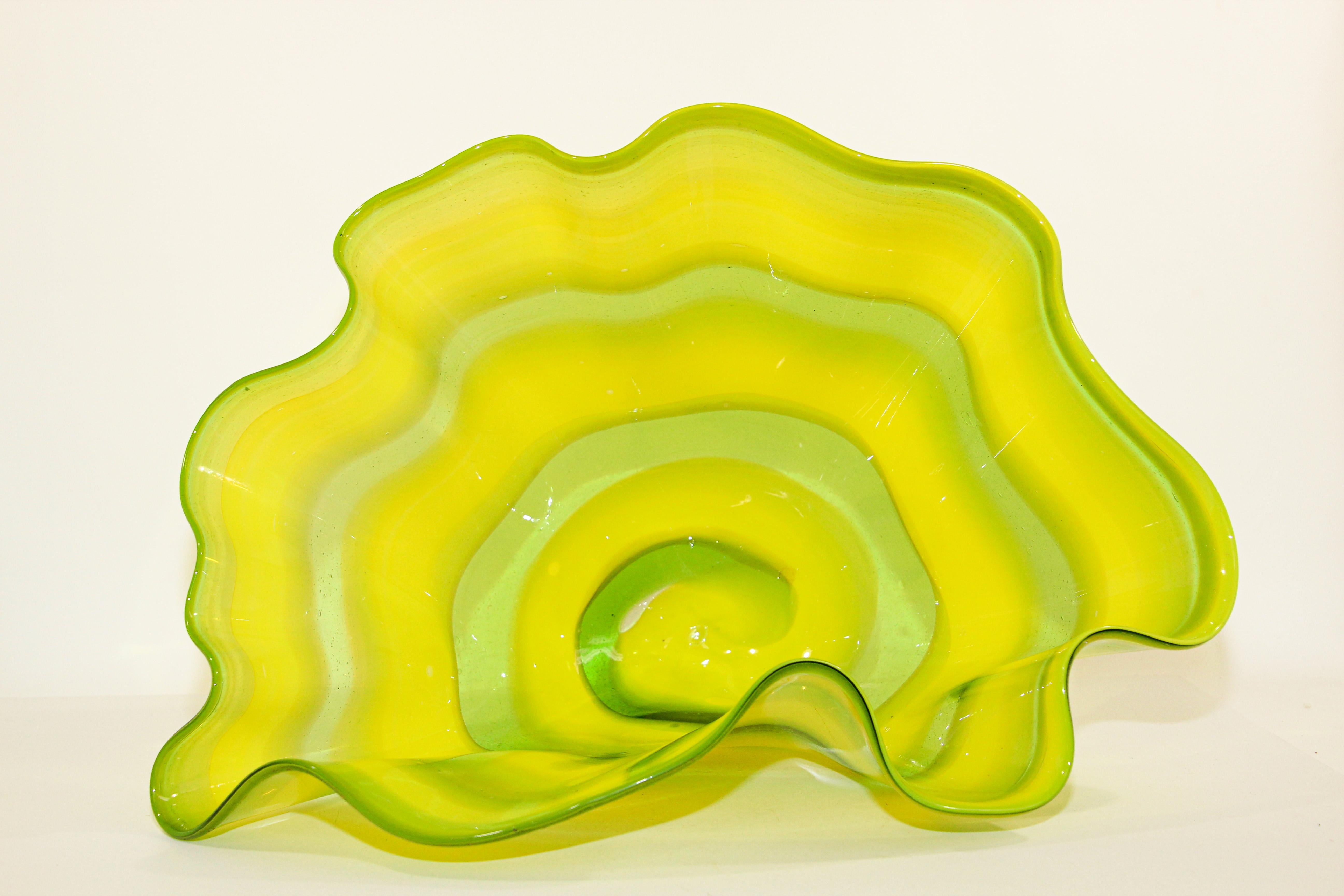 Modern Large Murano Glass Sea form Yellow and Green Bowl, in the Style of Chihuly For Sale