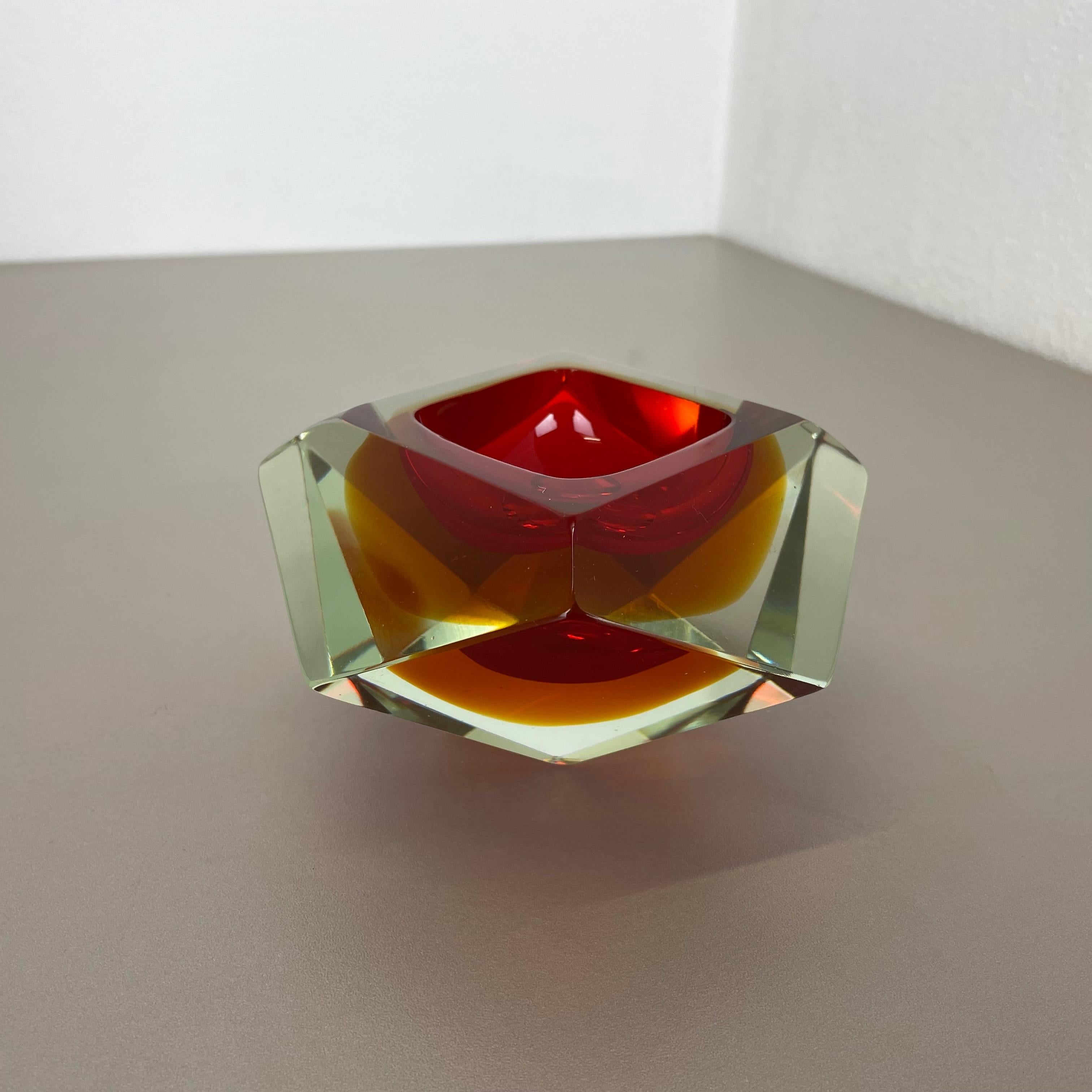 Murano Glass Sommerso DIAMOND Bowl Ashtray Element by Flavio Poli, Italy, 1970s 8