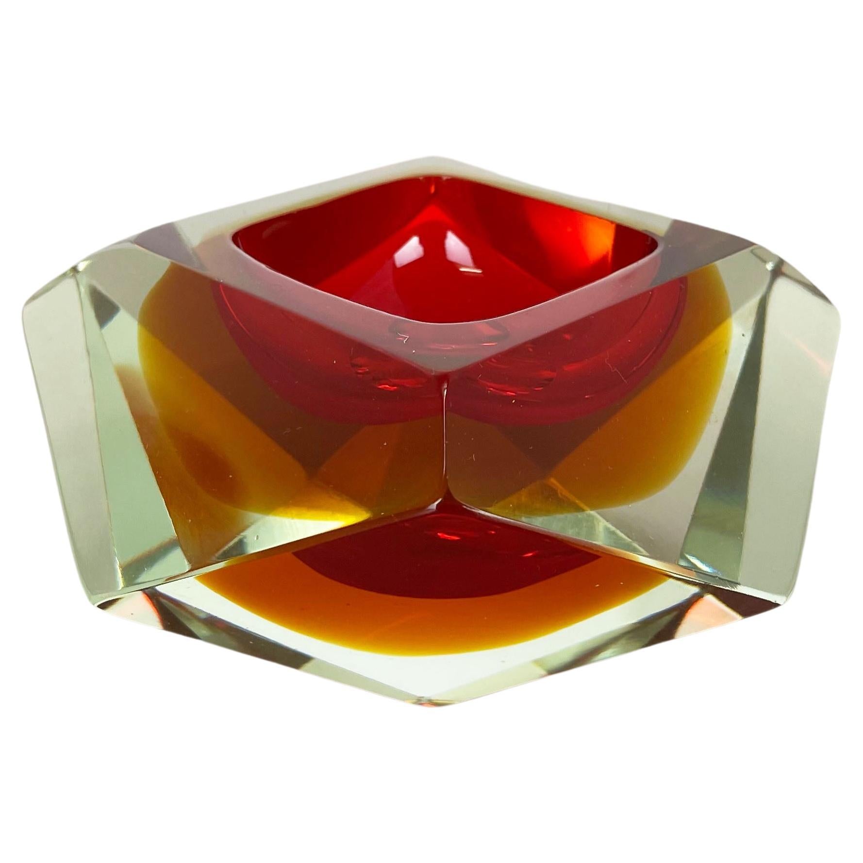 Murano Glass Sommerso DIAMOND Bowl Ashtray Element by Flavio Poli, Italy, 1970s