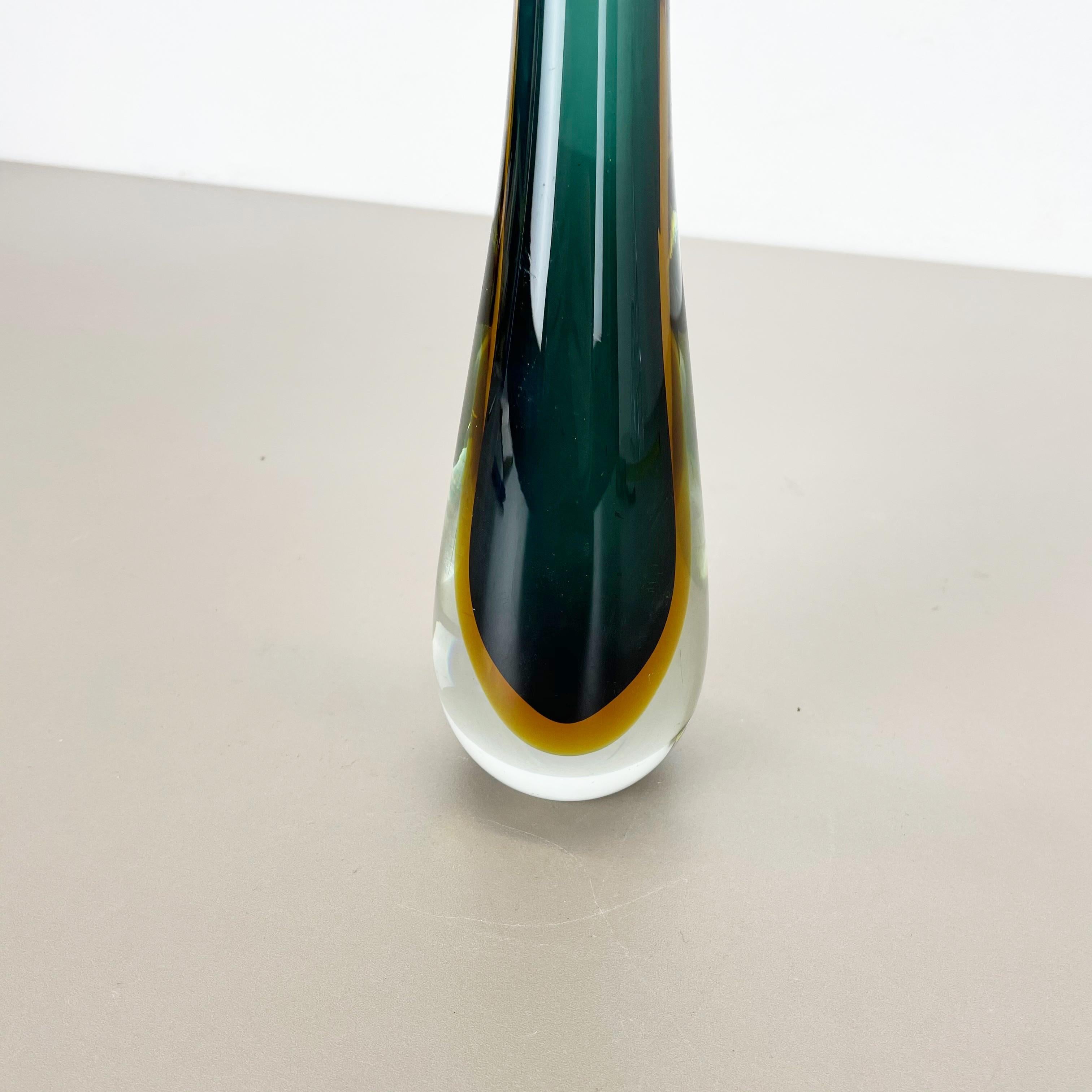 Large Murano Glass Sommerso Vase Designed by Flavio Poli Attributed Italy 1970s For Sale 4
