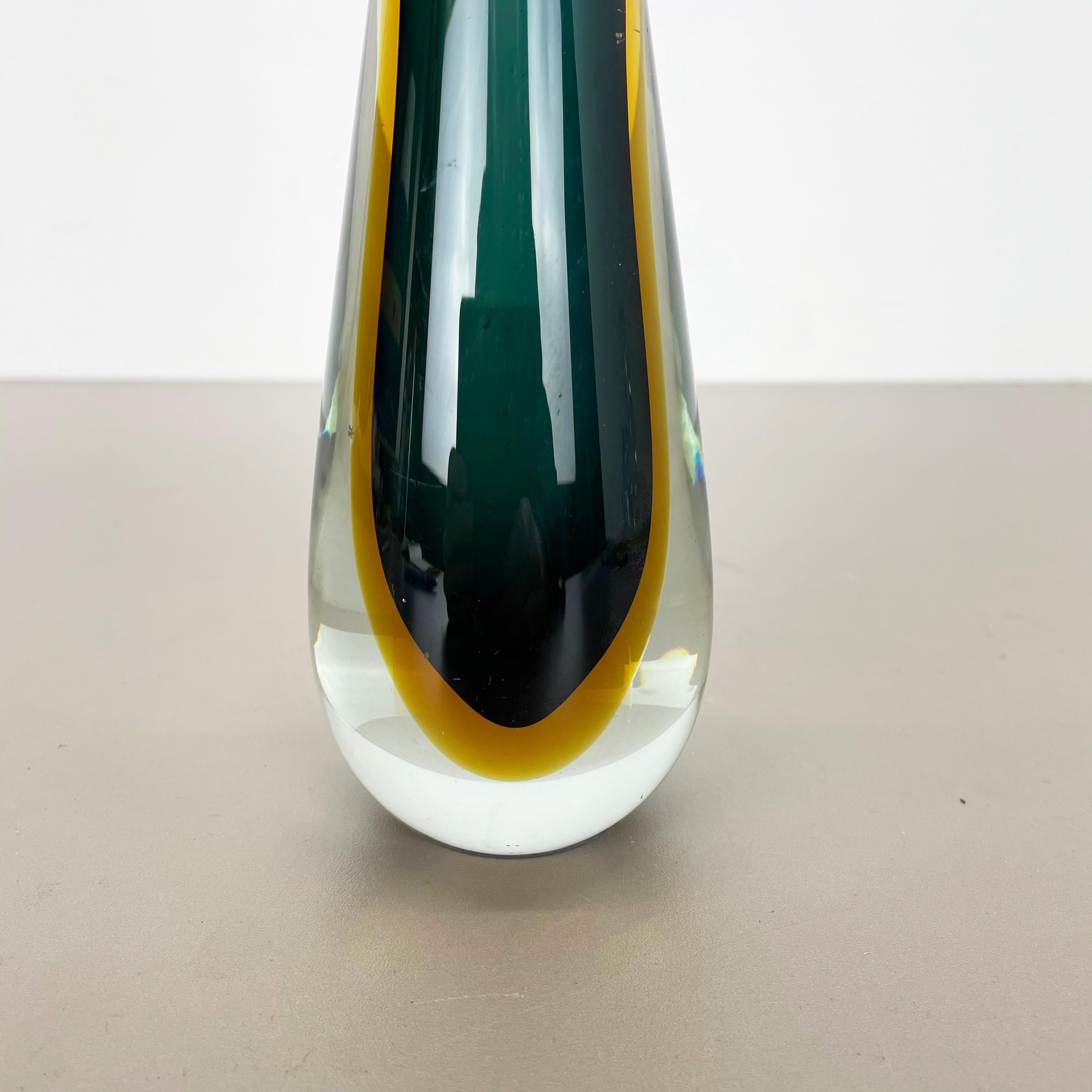 Italian Large Murano Glass Sommerso Vase Designed by Flavio Poli Attributed Italy 1970s For Sale