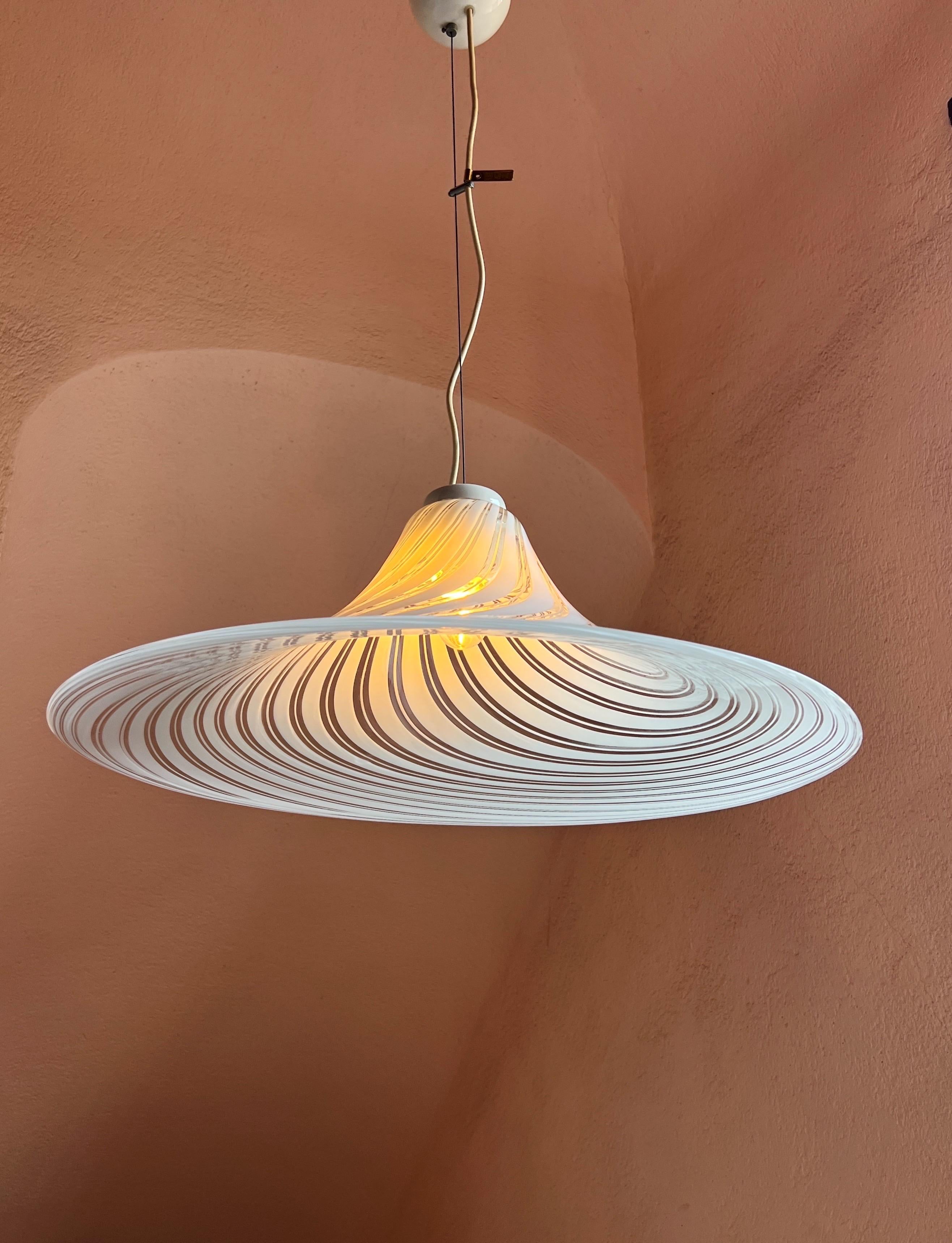 Grande plafoniera a volute in vetro di Murano, anni '70 in vendita 1
