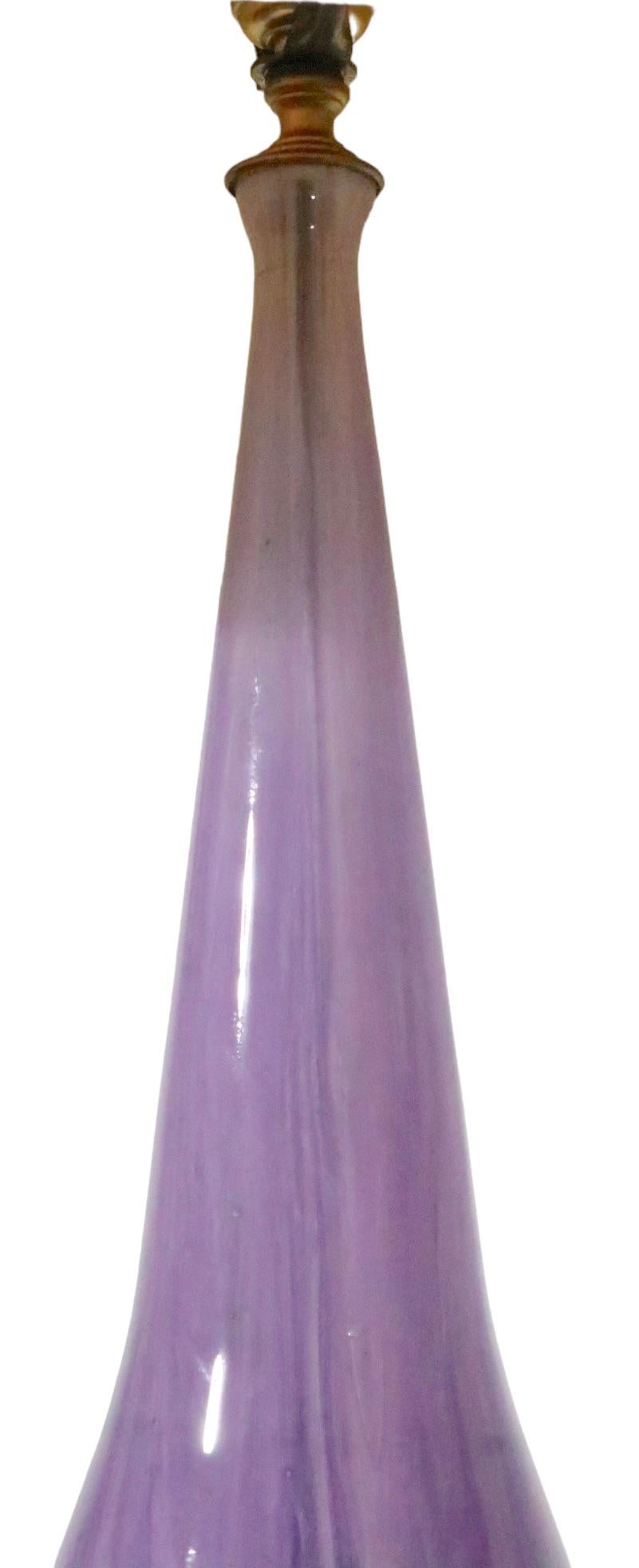 Large Murano Glass Table Lamp in Lavender Glass, circa 1950/1960s For Sale 2