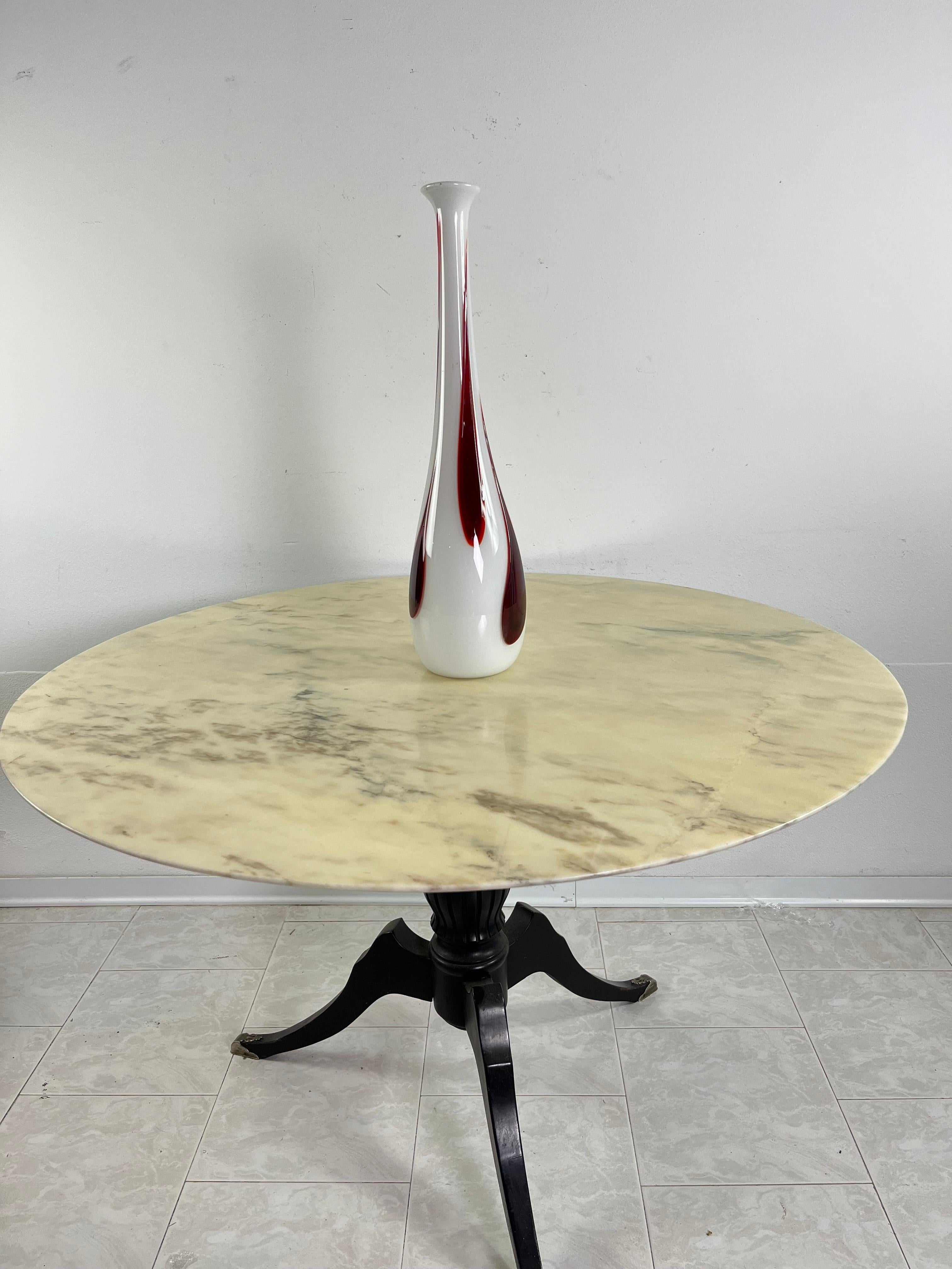 Grand vase en verre de Murano, fabriqué à la main avec la technique du verre soufflé des années 1970 en vente 6