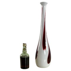 Grand vase en verre de Murano, fabriqué à la main avec la technique du verre soufflé des années 1970