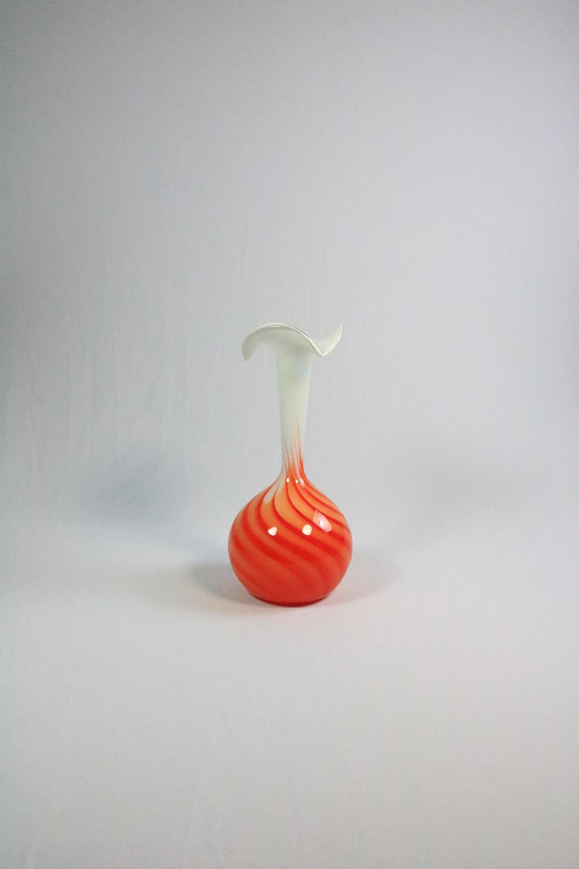 Large Murano Style Glass Vase, Orange White Swirl by Opaline Florence Italy, 70s For Sale 5