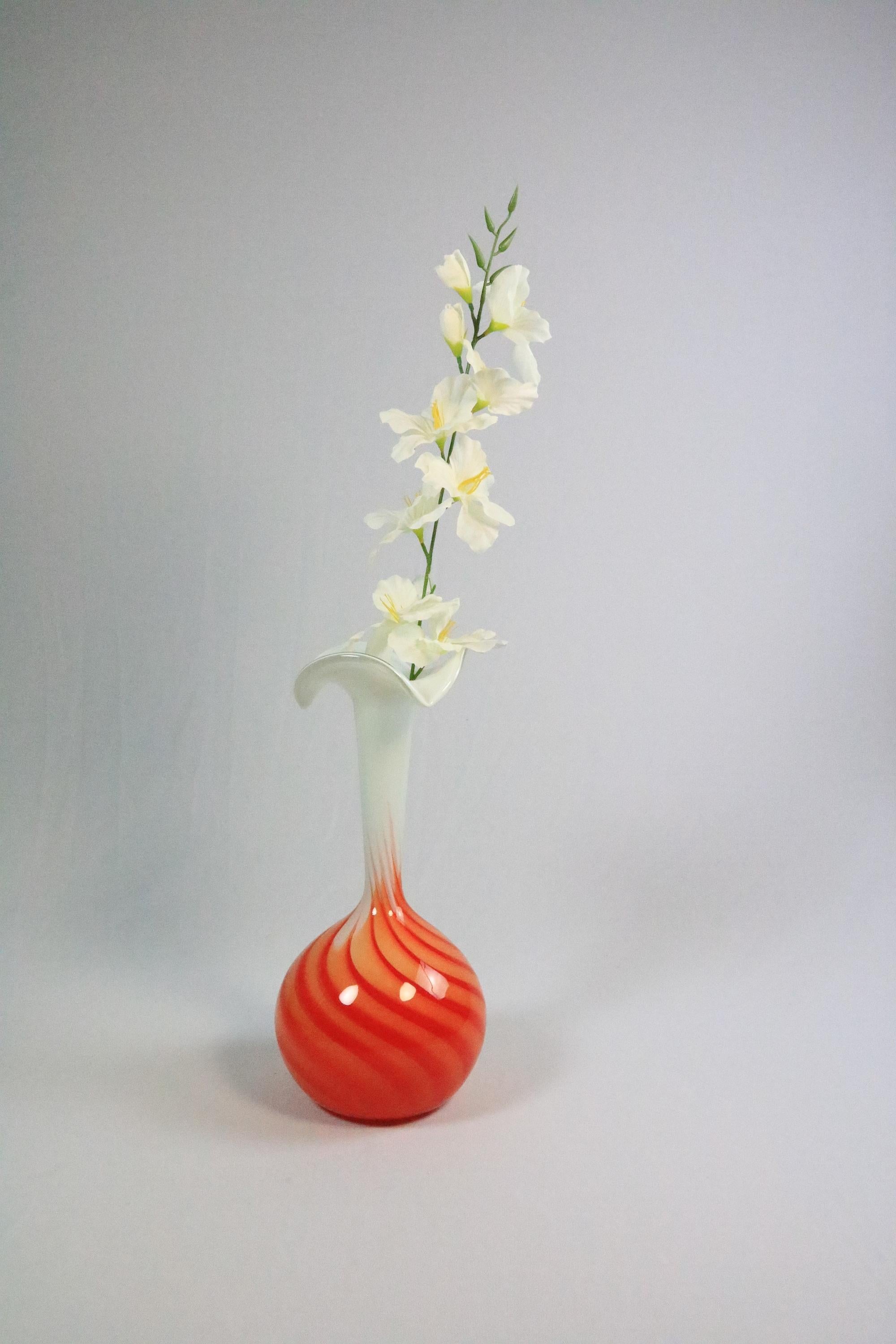 Large Murano Style Glass Vase, Orange White Swirl by Opaline Florence Italy, 70s For Sale 3