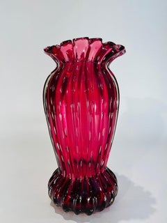 Large Murano glass vase red with air bubbles inside circa 1950.