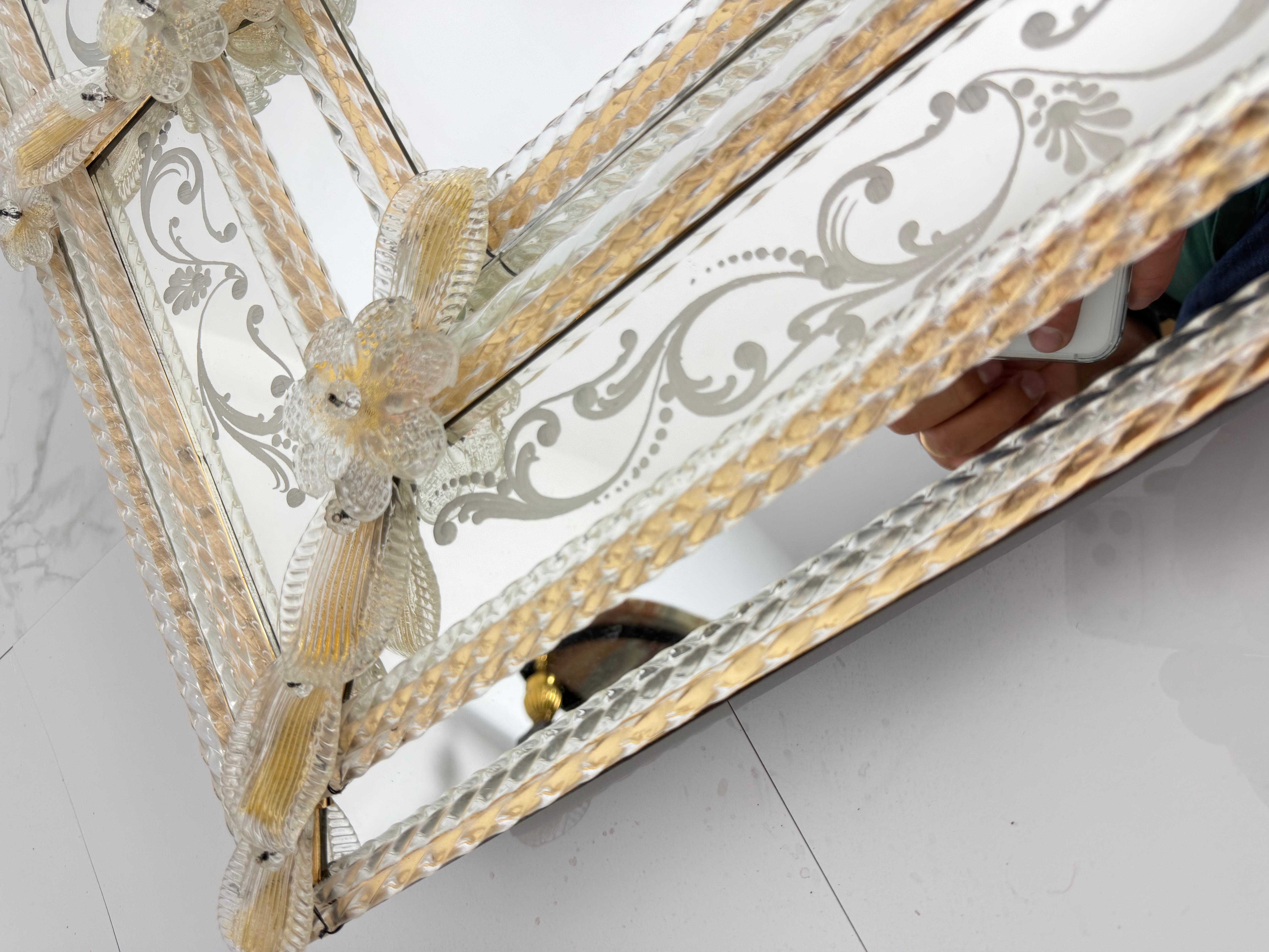Grand miroir mural en verre de Murano attribué à Barovier&Toso, années 1940 en vente 1