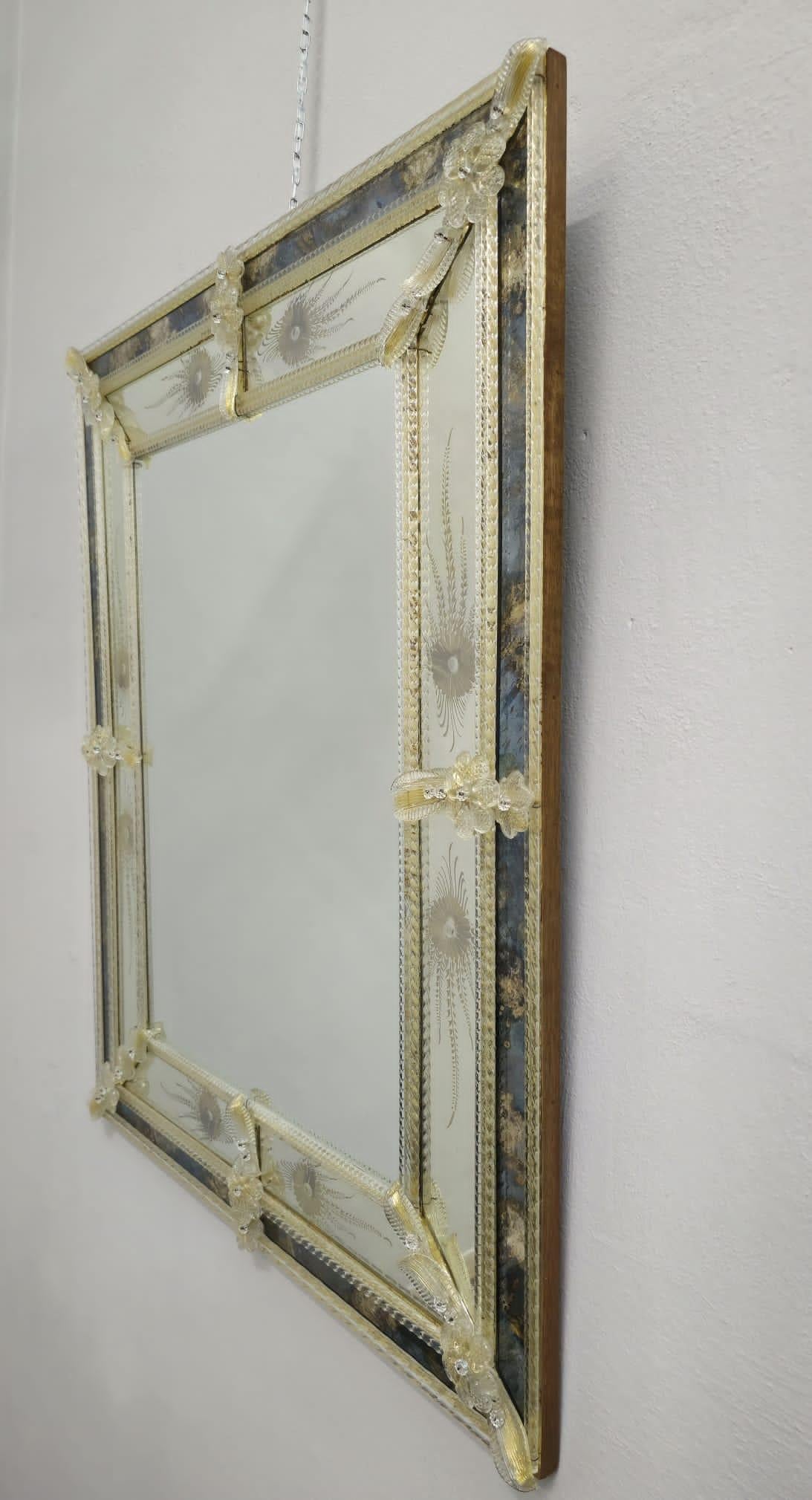 Italian Large Murano Glass Wall Mirror, in the Style of Barovier & Toso, Italy, 1980s