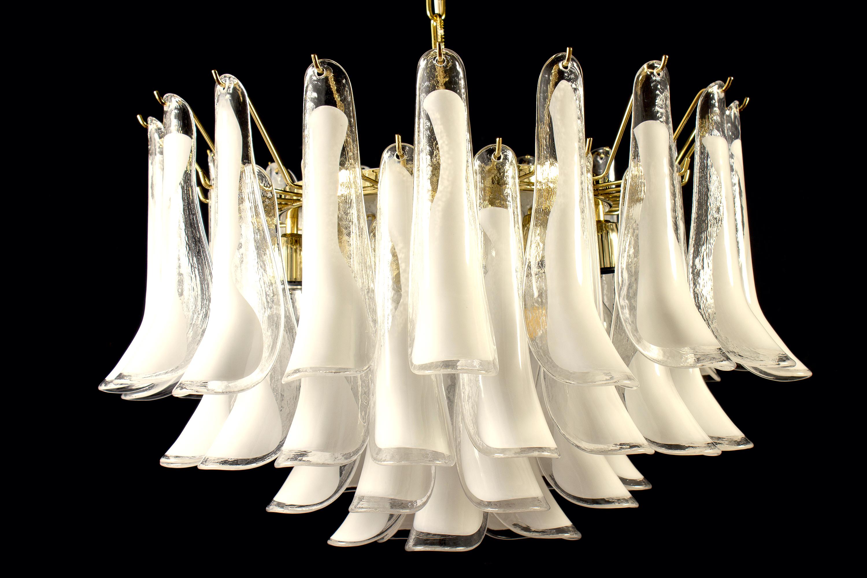 Large Murano Glass White Petals Chandelier For Sale 7