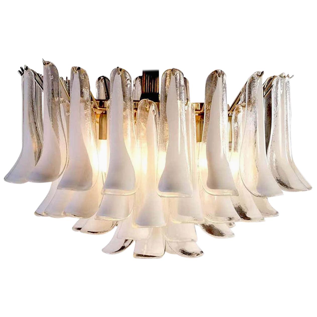 Large Murano Glass White Petals Chandelier For Sale 1