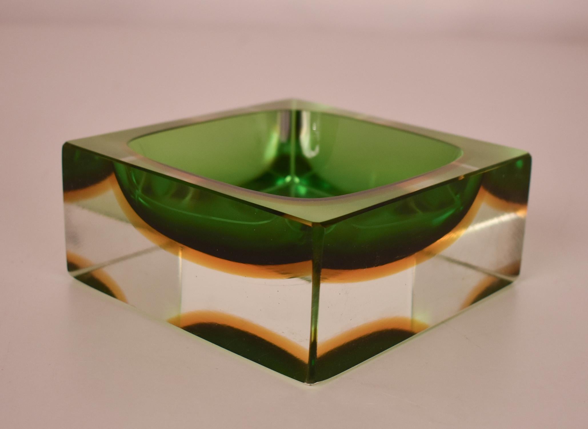 Mid-Century Modern  Large Murano Green Glass Sommerso Bowl  Flavio Poli, Italy, 1970s For Sale