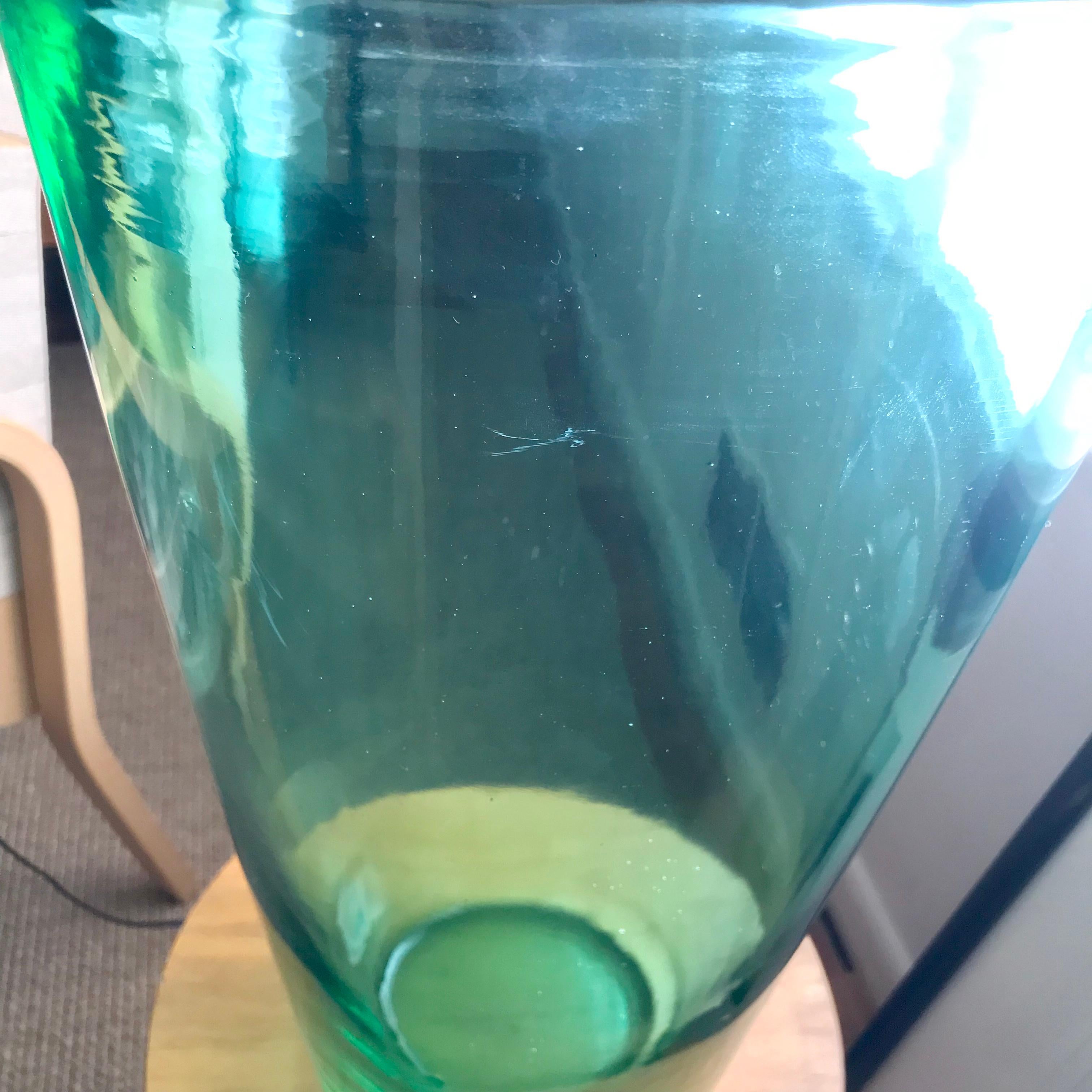 Large Murano Green Glass Vase Designed by Karl Springer, Signed For Sale 5