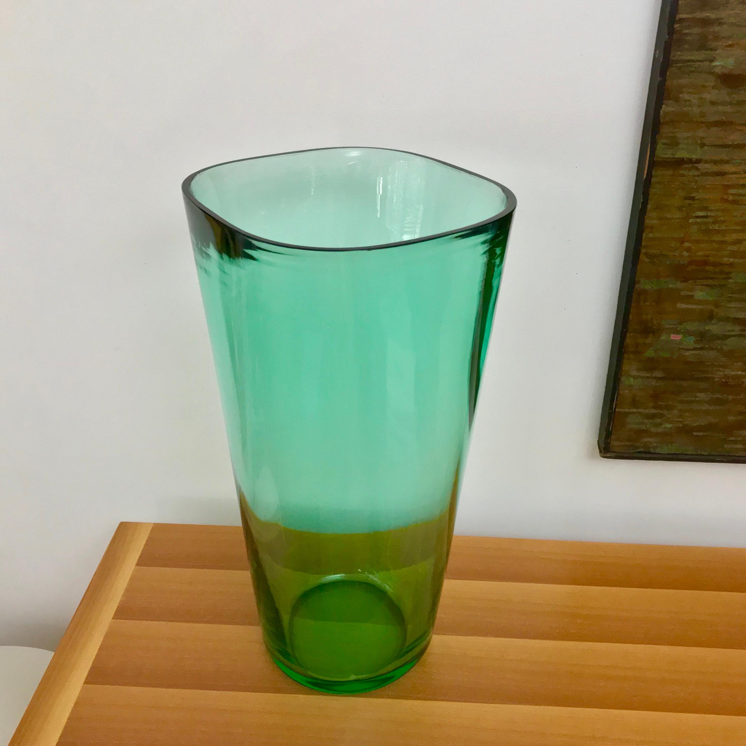 Large Murano Green Glass Vase Designed by Karl Springer, Signed In Good Condition For Sale In Doraville, GA