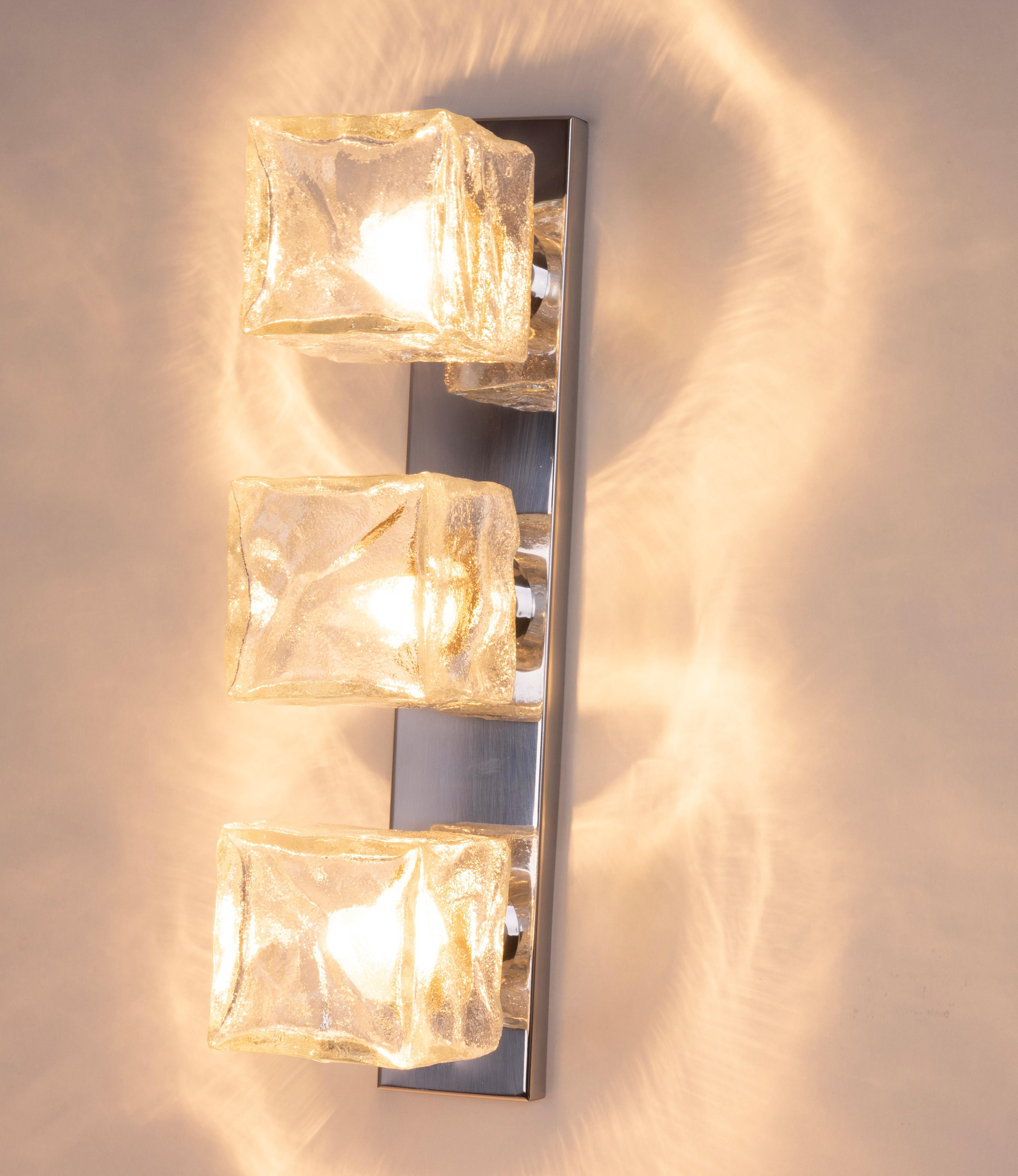 Gran aplique de cristal de Murano de Kalmar Cube, Austria, años 60 finales del siglo XX en venta