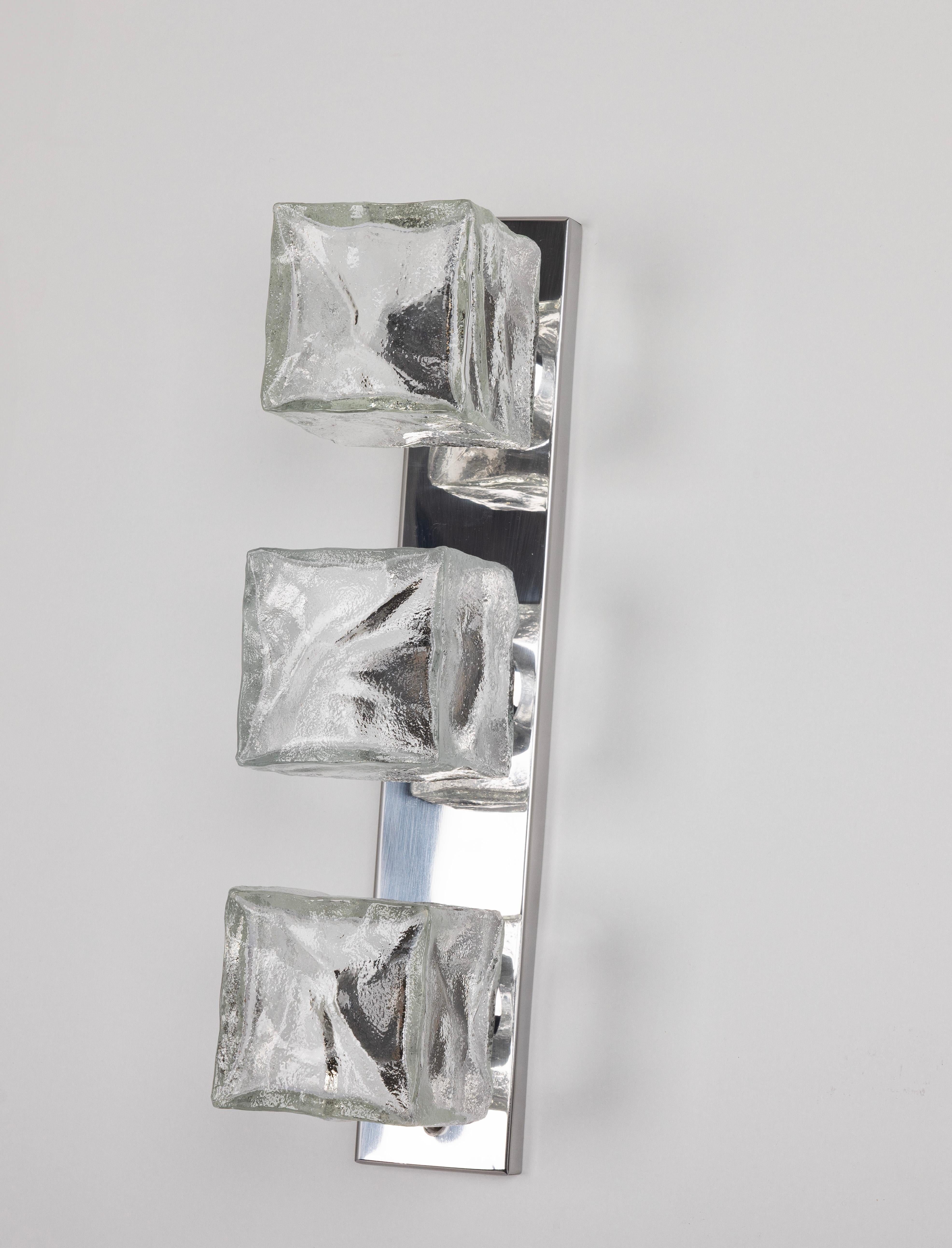 Gran aplique de cristal de Murano de Kalmar Cube, Austria, años 60 Cristal de Murano en venta